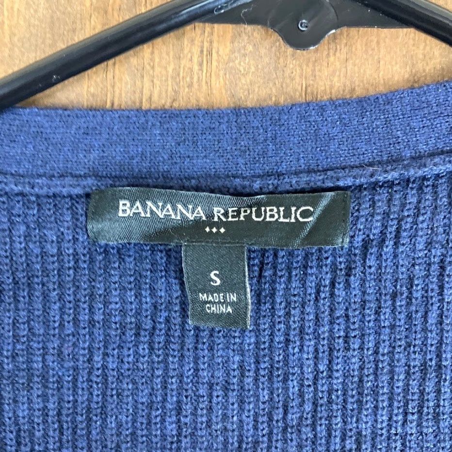Banana Republic Banana Republic Womens Sweater Blue Ribbed VNeck Wrap Long Sleeve Cotton Blend S Womens V-Neck Pullover Knit Casual Workwear 90s? Size S / US 4 / IT 40 - 6 Thumbnail
