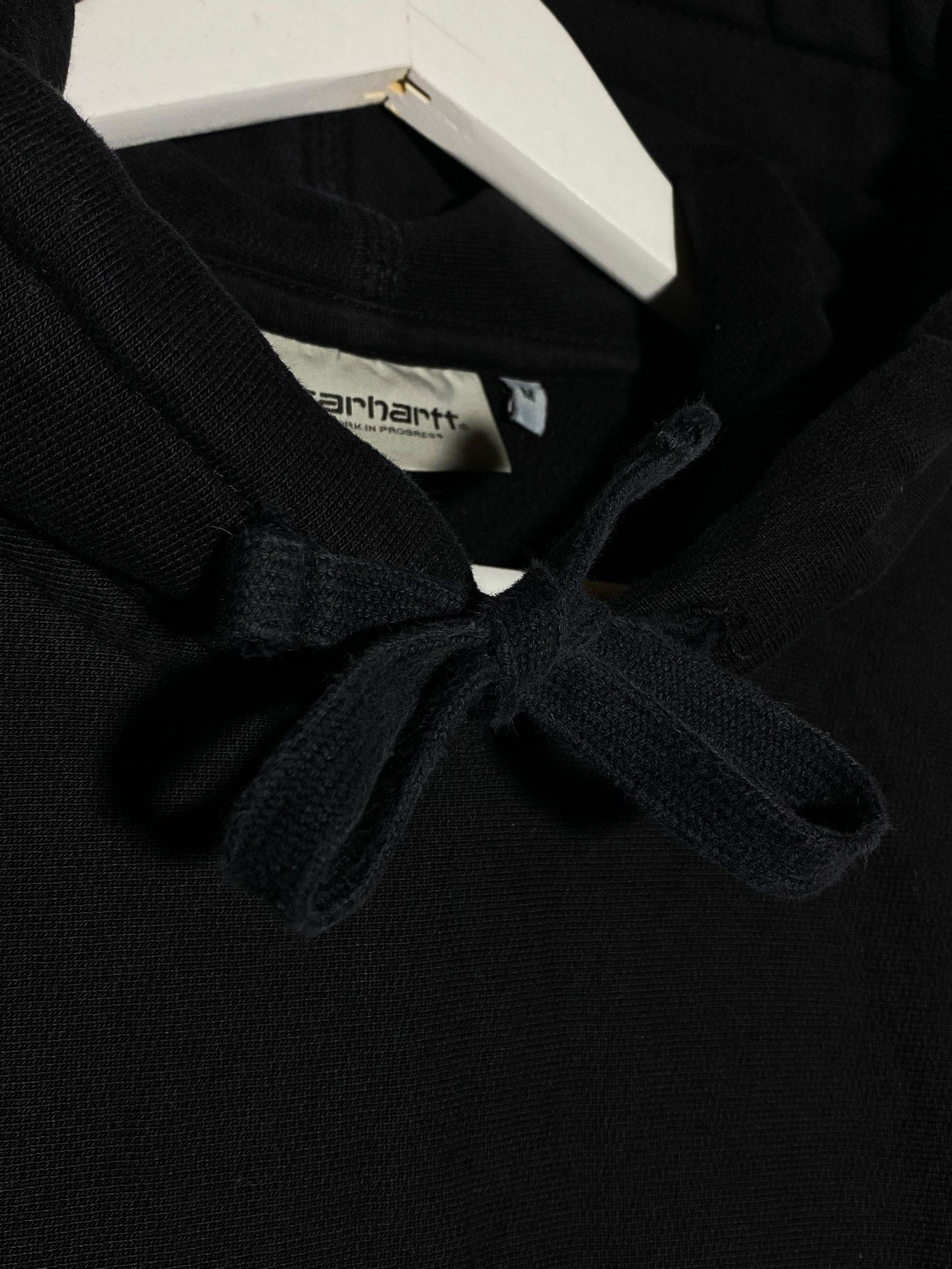 Carhartt 🔥 00s CARHARTT TOTAL BLACK AMERICAN SCRIPT HOODIE Y2K STYLE Size US M / EU 48-50 / 2 - 8 Thumbnail