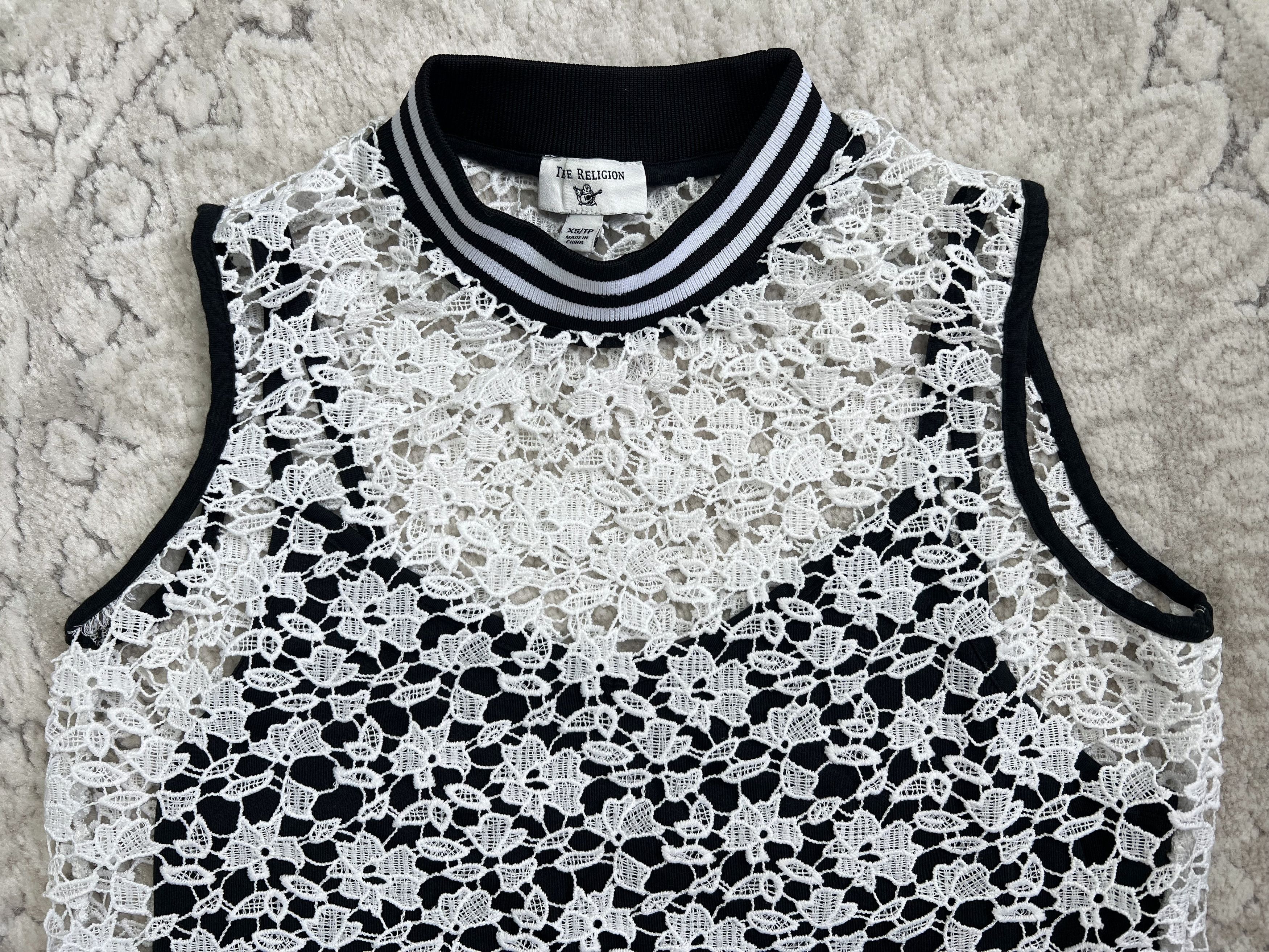 True Religion True Religion XS Lace Mesh Tank Top Black White High Neck Size XS / US 0-2 / IT 36-38 - 3 Thumbnail