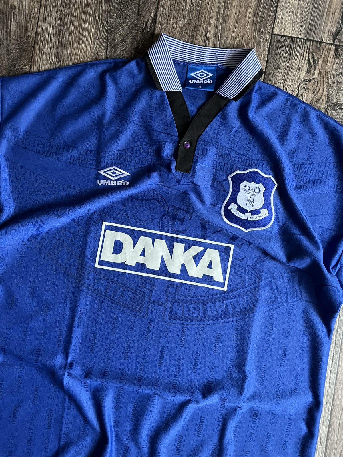 Umbro × Vintage Vintage Umbro Everton Home Jersey Football Jersey 1995-1997 Size US XL / EU 56 / 4 - 4 Thumbnail