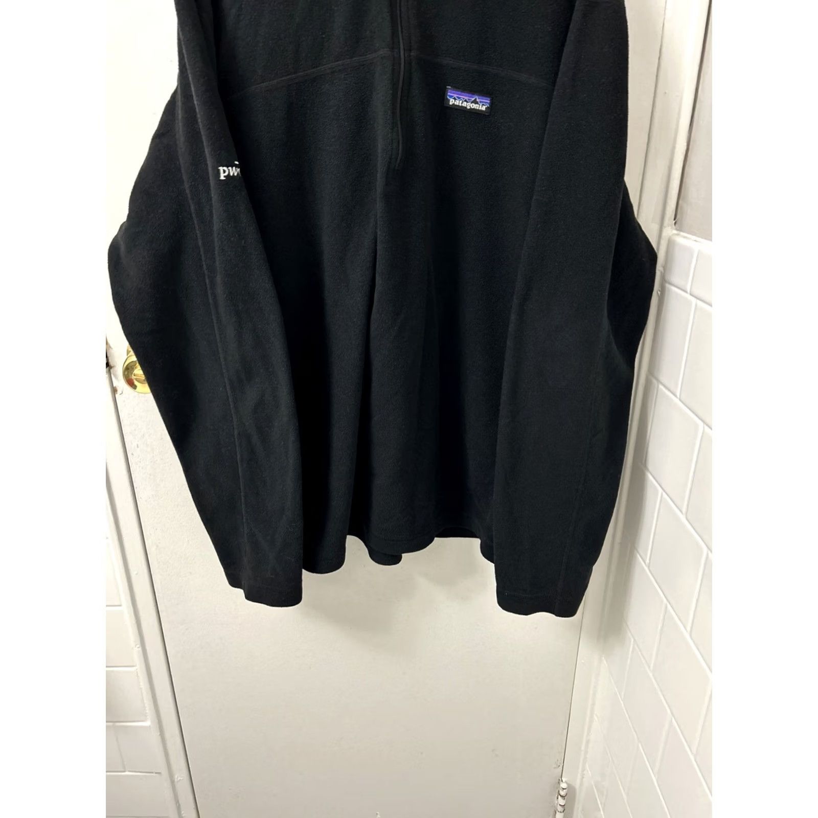 Patagonia VINTAGE Patagonia Micro D Pullover Mens Large Black 1/4 Zip Sweatshirt L/S 26175 Size US L / EU 52-54 / 3 - 3 Thumbnail