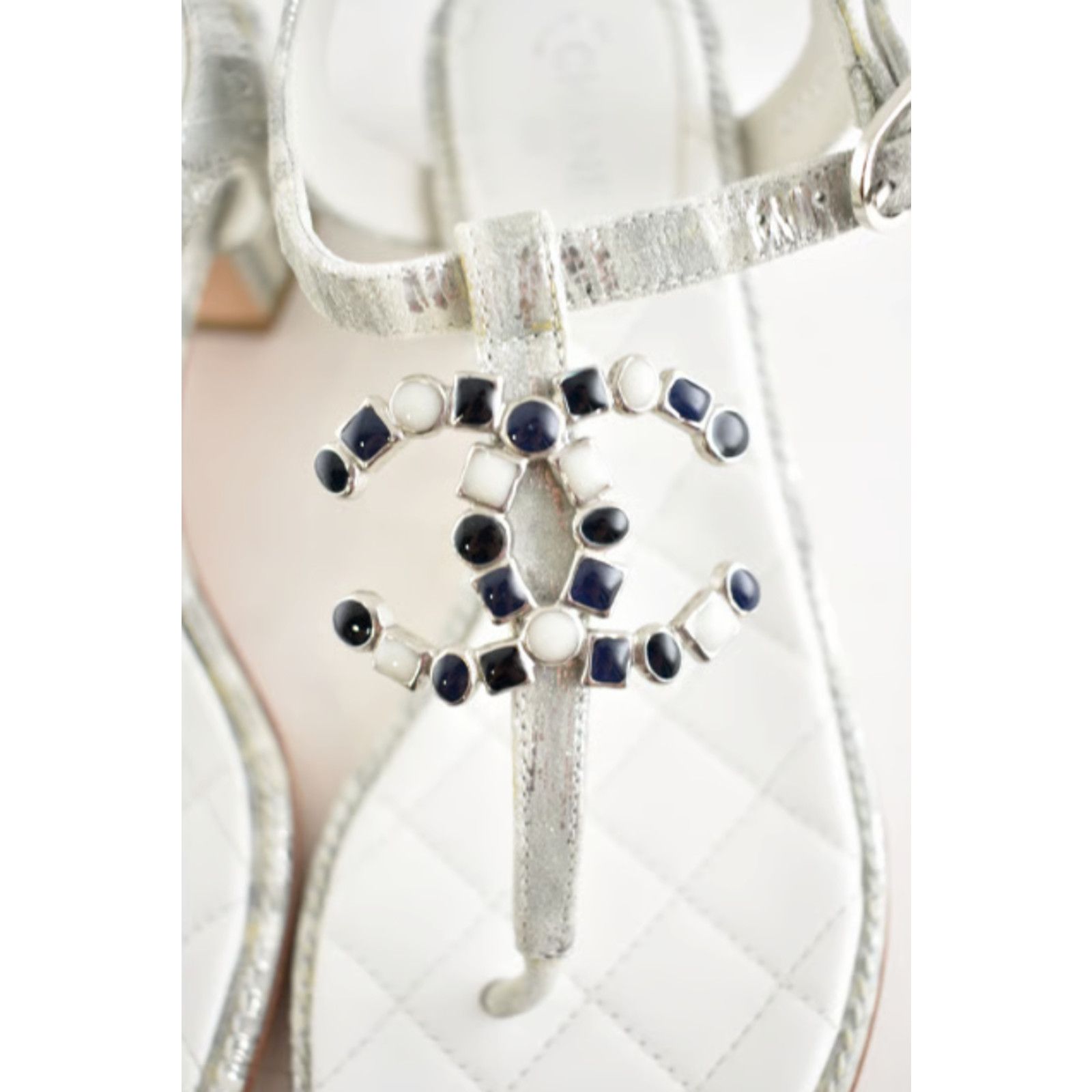 Chanel Chanel 20P White Silver CC Logo Mule Strap Thong Sandal Size US 6.5 / IT 36.5 - 12 Thumbnail