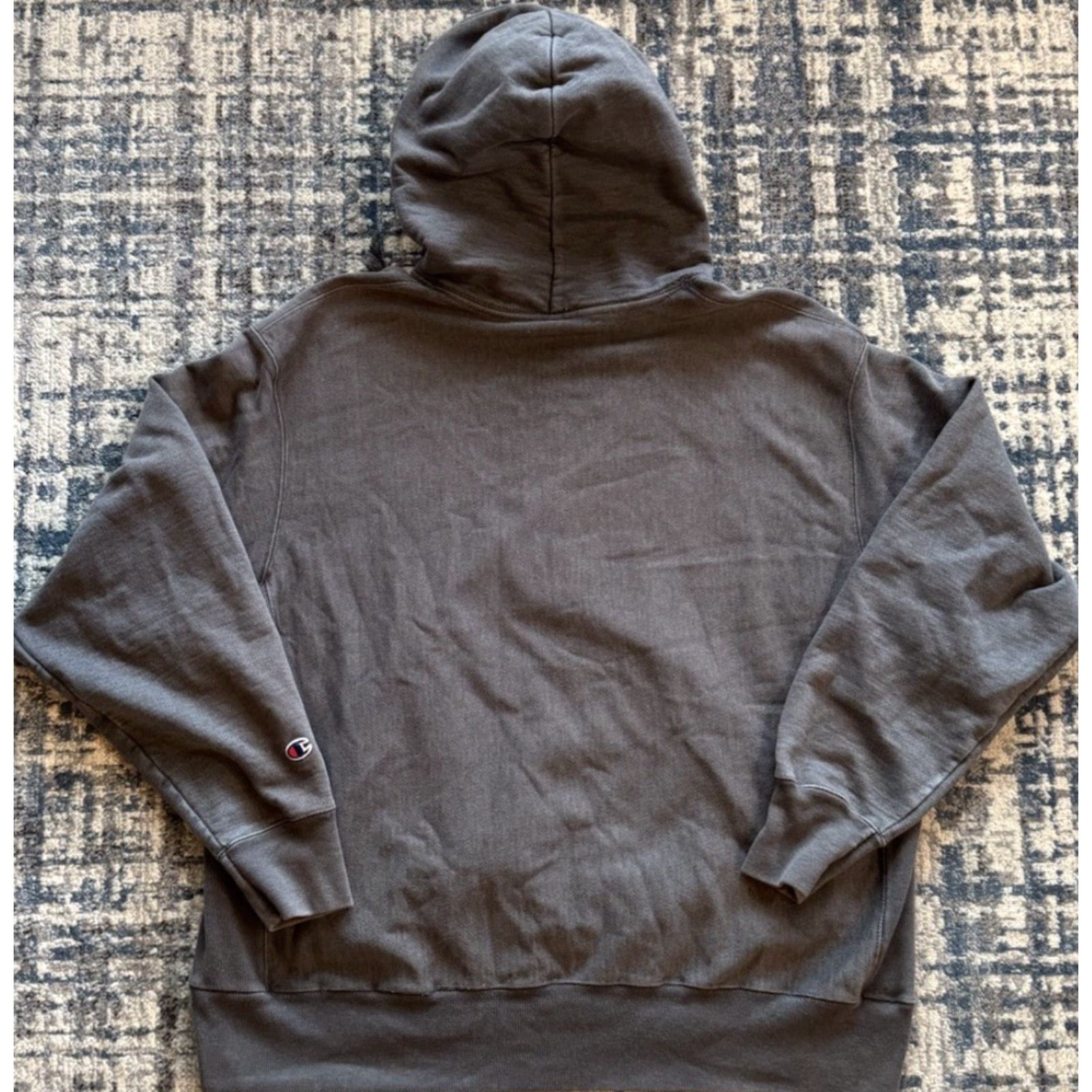 Champion VINTAGE Champion Reverse Weave Hoodie Pullover Gray 2000s Mens Large XL Distressed Drawstring Hooded Pockets Sports Size US L / EU 52-54 / 3 - 7 Thumbnail