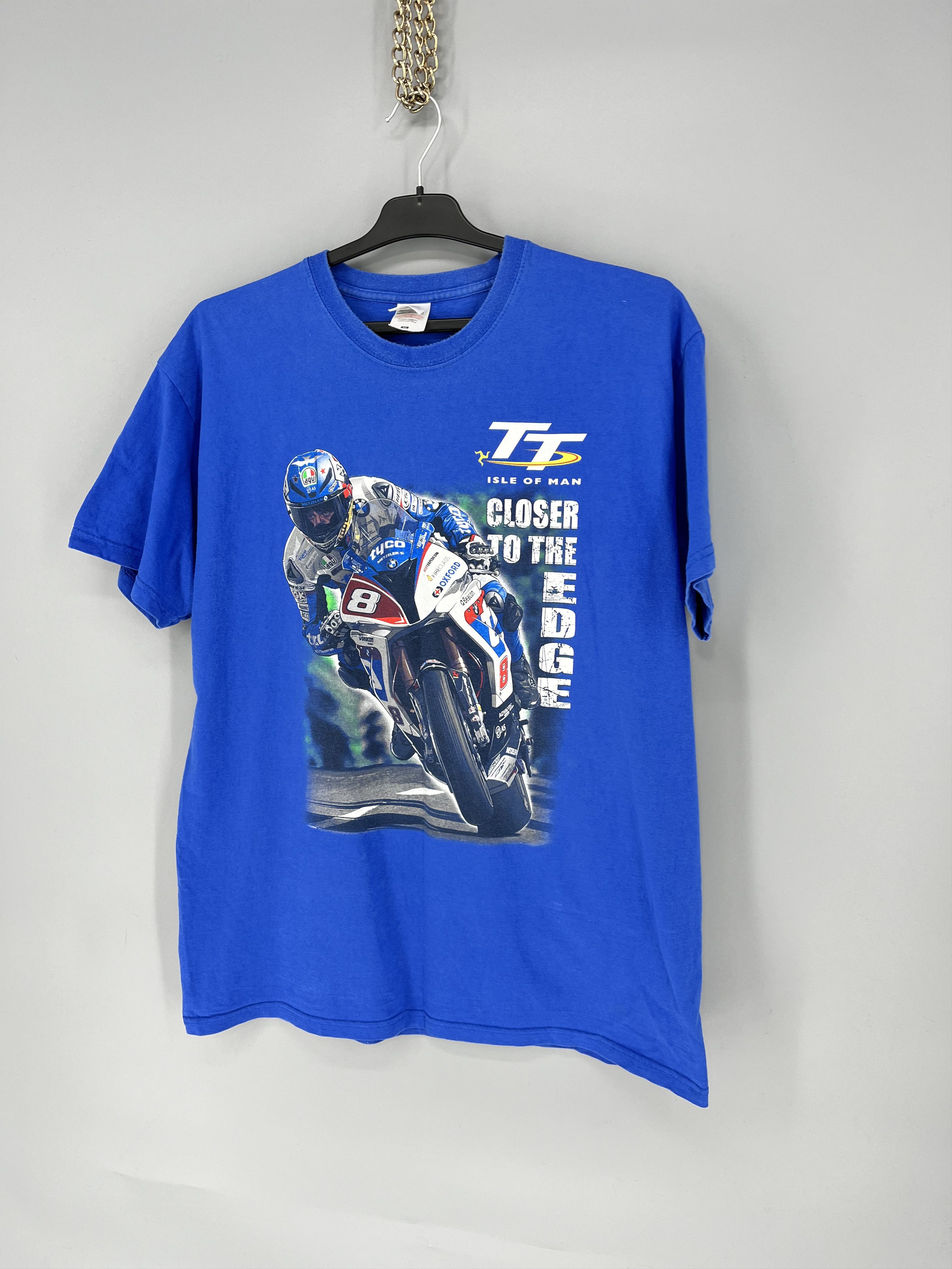 Vintage Vintage Y2K Isle of Man TT Moto Racing Tee Racer Honda Moto Size US XL / EU 56 / 4 - 3 Thumbnail