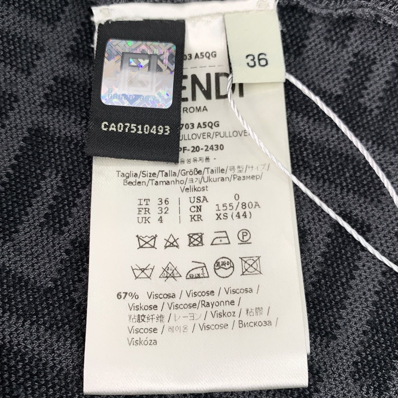 Fendi Fendi All Over Logo Printed Long Sleeve Knitwear K26WX Size XS / US 0-2 / IT 36-38 - 6 Thumbnail