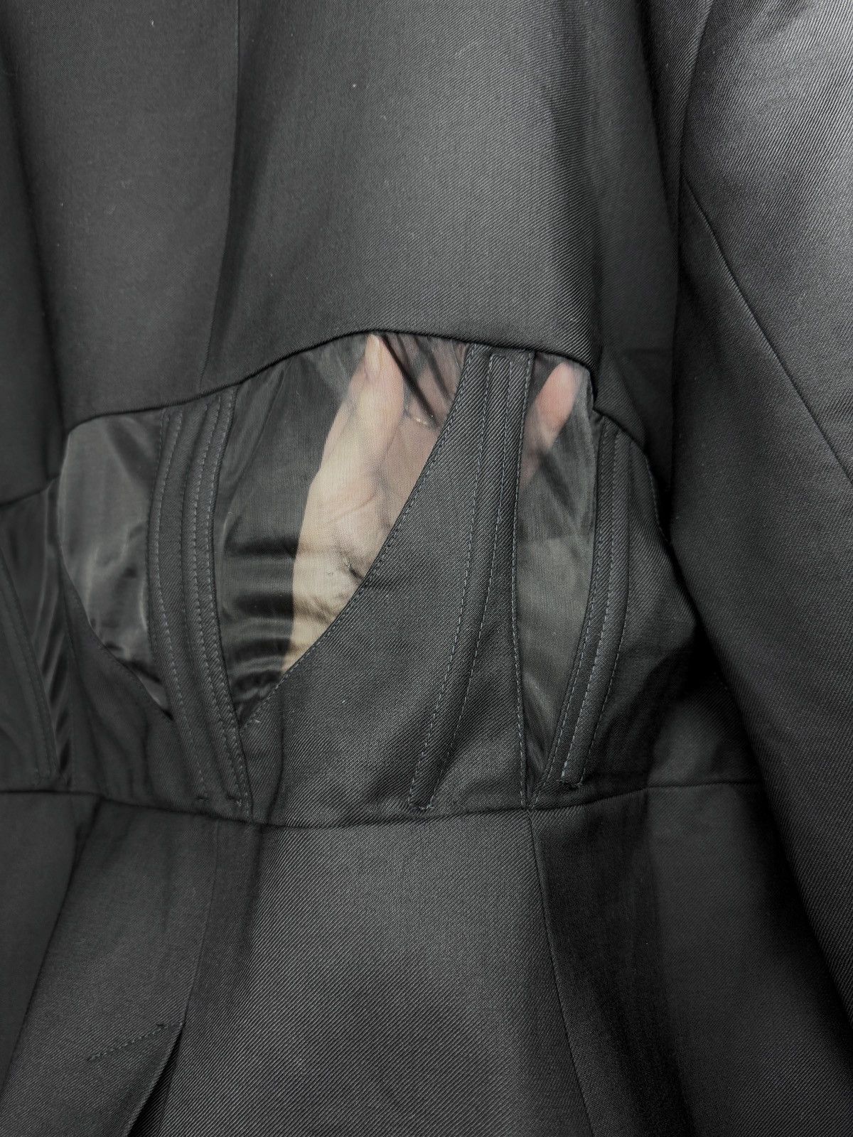 H&M × Mugler Mugler x H&M Corset-Style Wool Jacket Blazer size XXL 54 Size XXL / US 16-18 / IT 52-54 - 9 Thumbnail