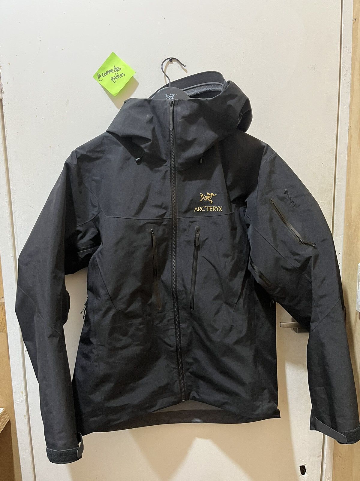 Arc'Teryx Arc’teryx Alpha SV 24k Black Jacket | Grailed