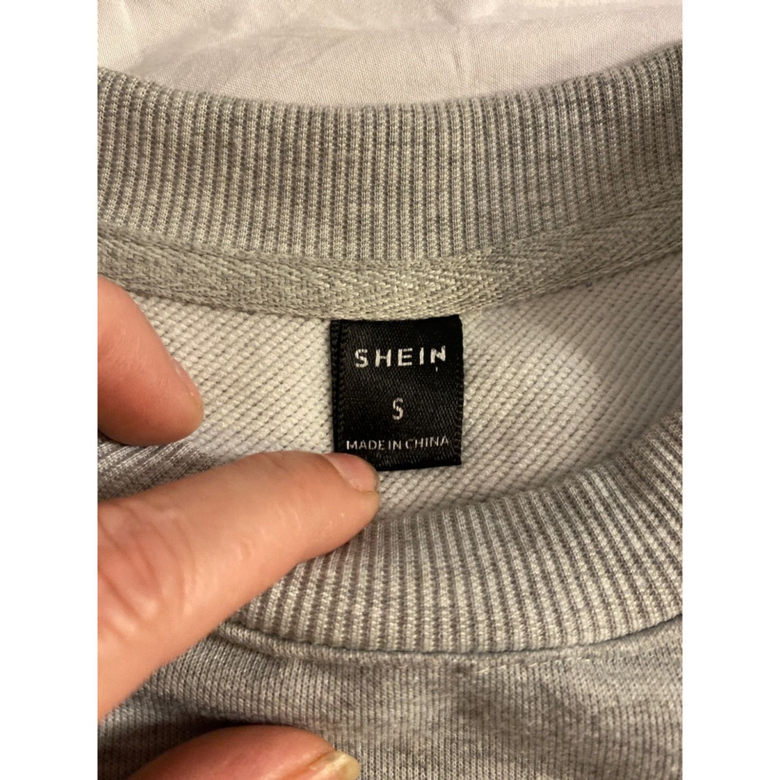 Shein SHEIN Crewneck Sweatshirt Minimalist Cozy Gray S Size S / US 4 / IT 40 - 3 Thumbnail