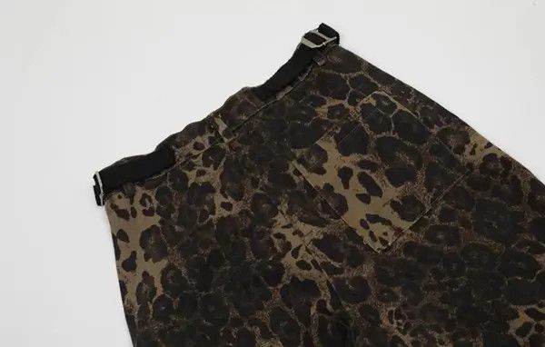 VIBE Retro style multi-pocket leopard print casual overalls Size US 30 / EU 46 - 5 Thumbnail