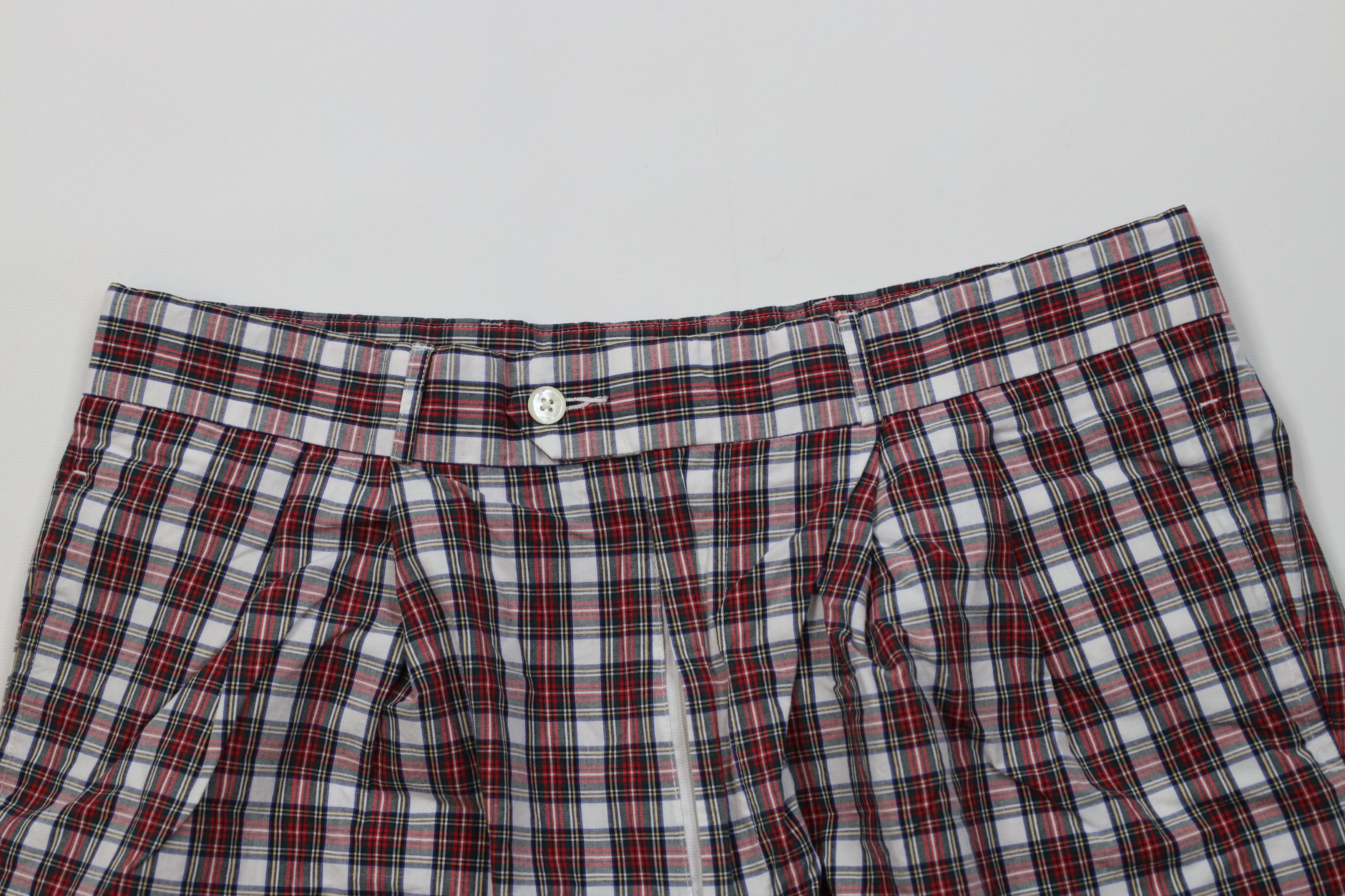 Vintage Vintage 90s Streetwear Above Knee Chino Golf Shorts Plaid Size US 36 / EU 52 - 2 Thumbnail