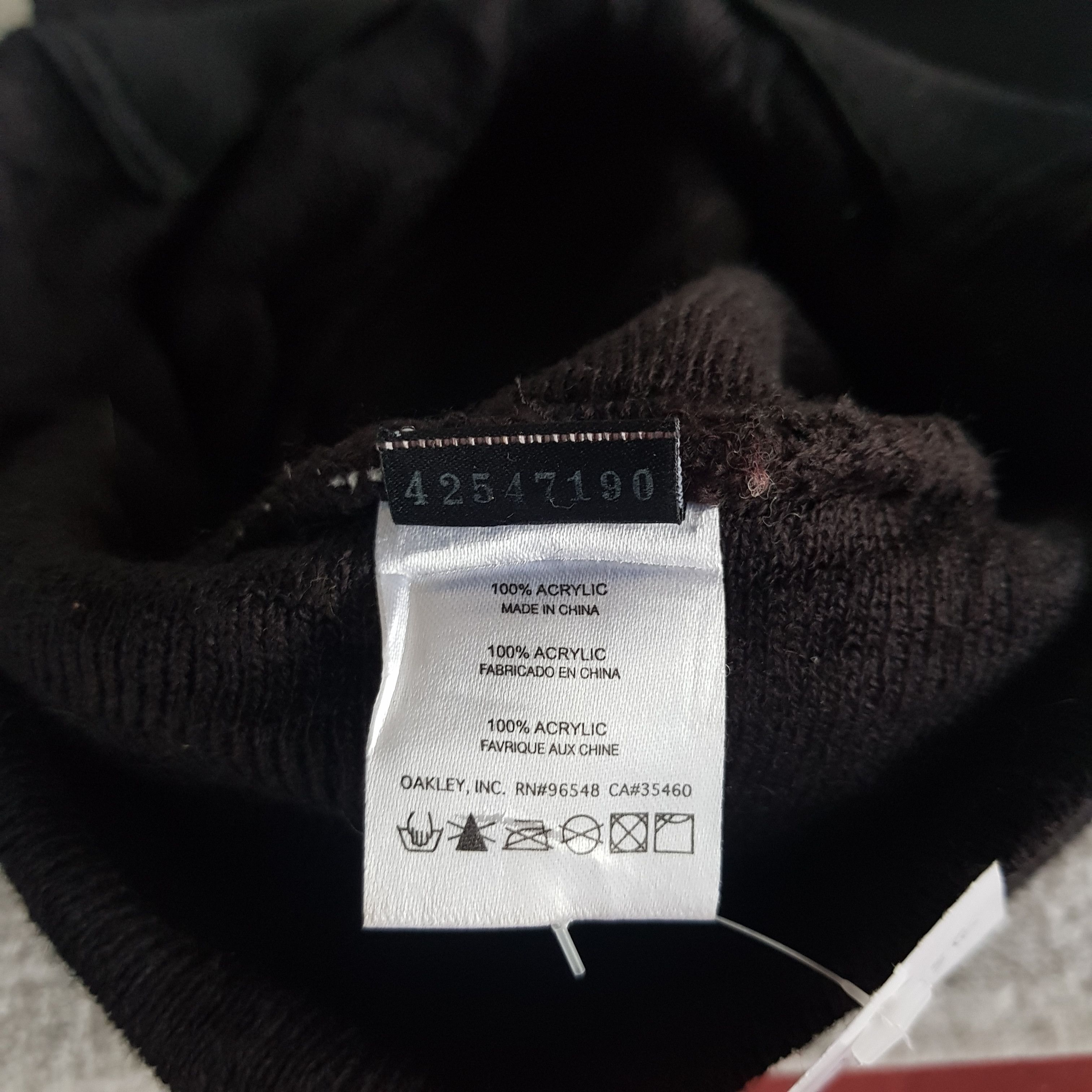 Oakley Vintage Oakley Beanie Snow Caps Hats. Size ONE SIZE - 8 Thumbnail