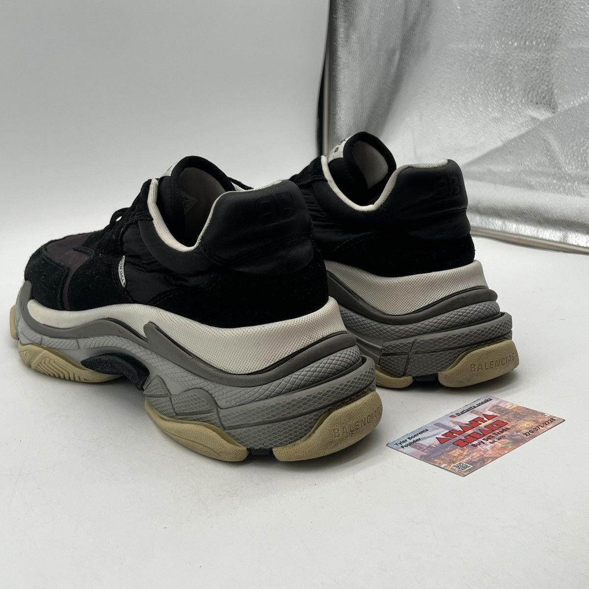 Balenciaga Balenciaga triple s sneaker Bordeaux Size US 12 / EU 45 - 4 Thumbnail