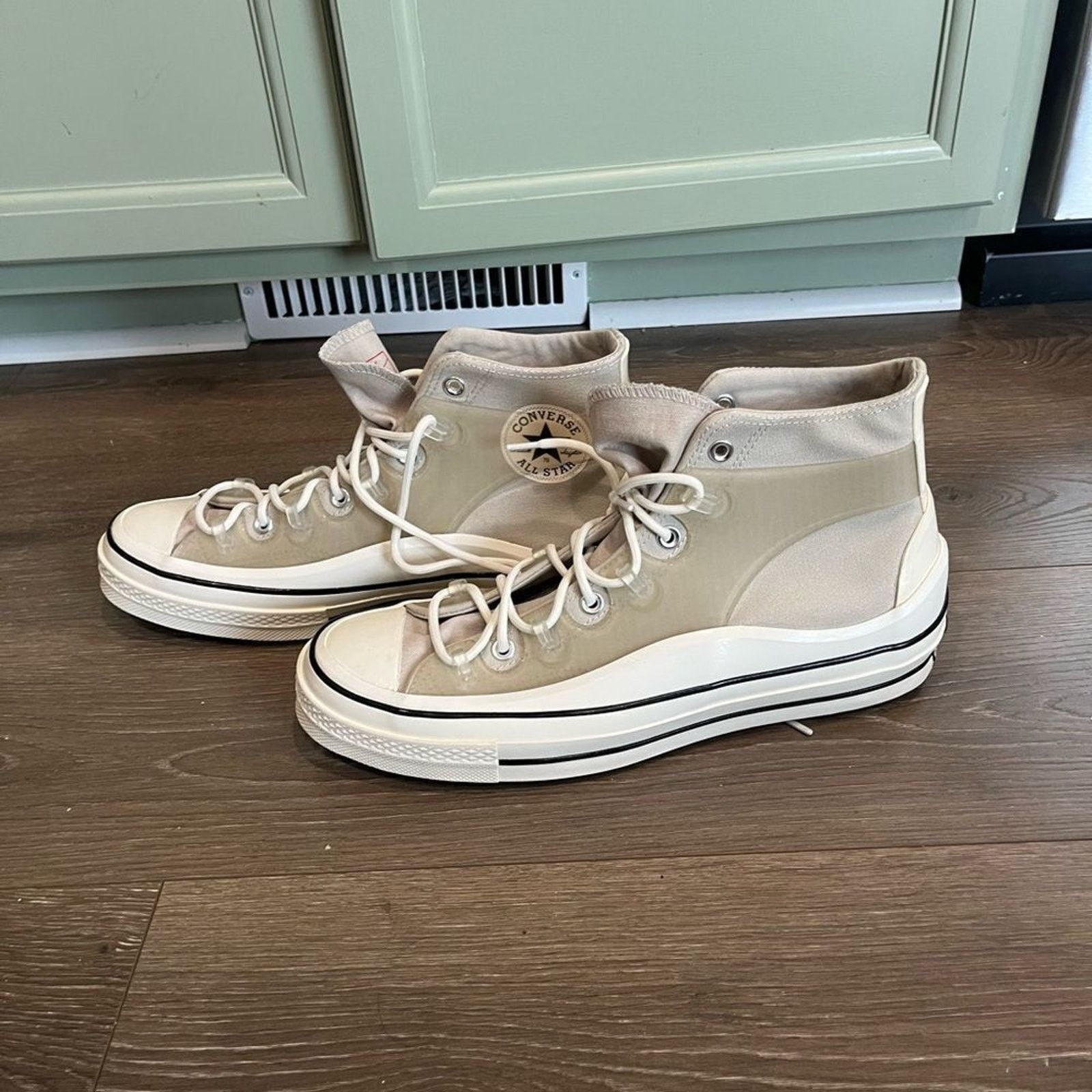 Converse NWOT Converse Hybrid Function Chuck 70 Utility Men's Size 11 Size US 11 / EU 44 - 1 Thumbnail