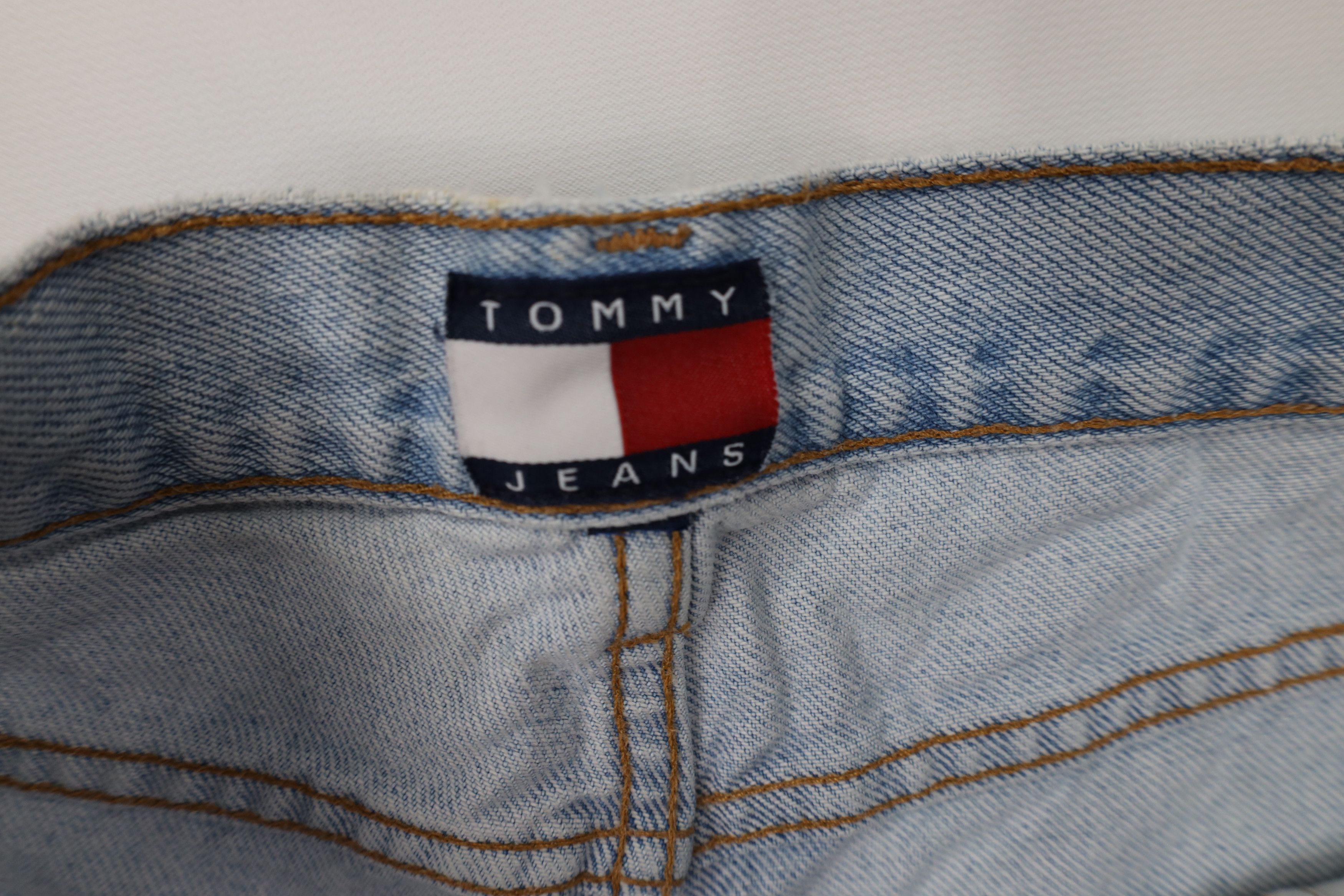Tommy Hilfiger Vintage 90s Tommy Hilfiger Relaxed Fit Denim Jeans USA Size US 38 / EU 54 - 9 Thumbnail