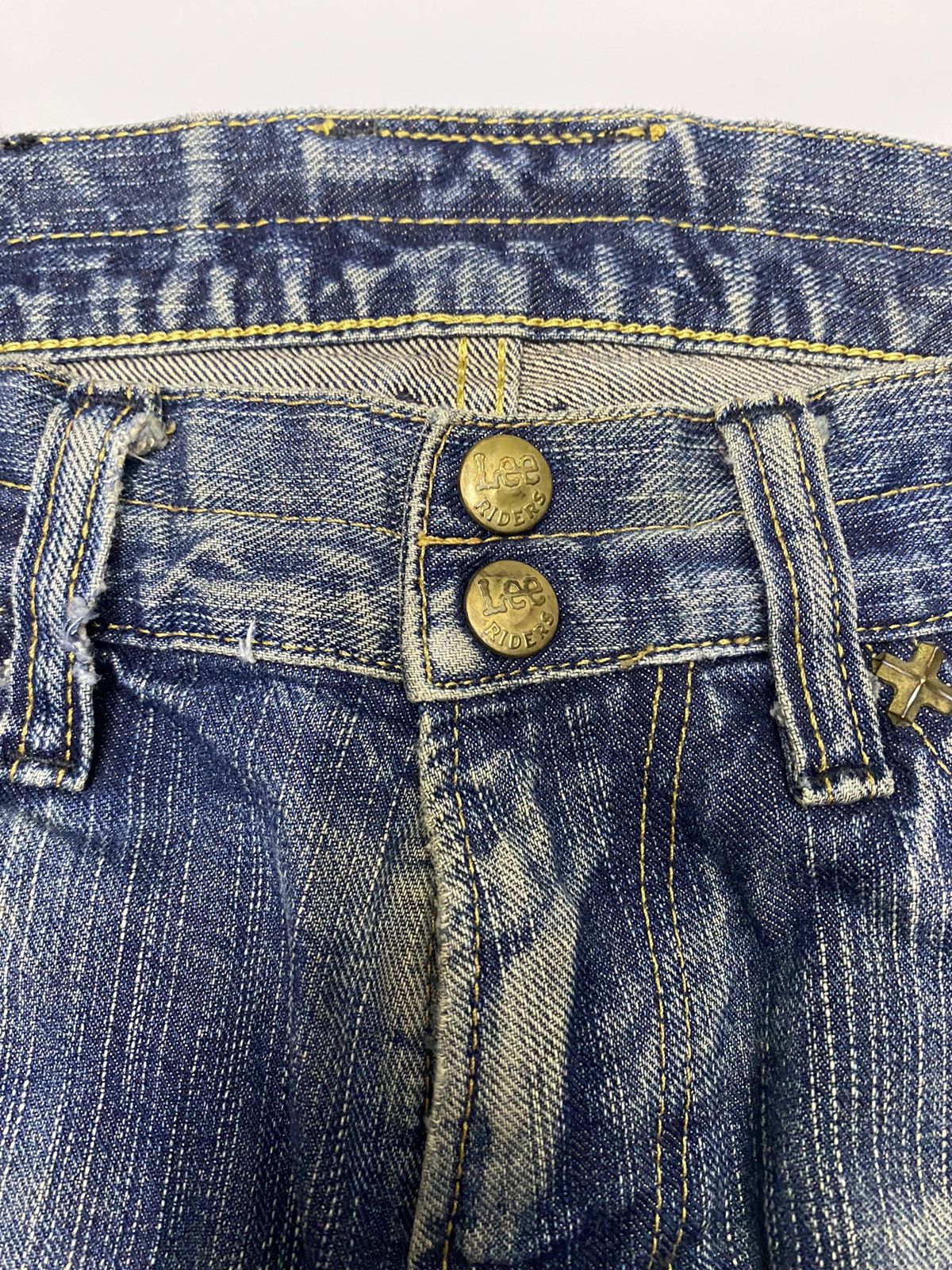 Lee × Tornado Mart 🔥LEE FLARE TWISTED DISTRESSED DENIM JEANS BOOTCUT FLARED Size US 31 - 8 Thumbnail