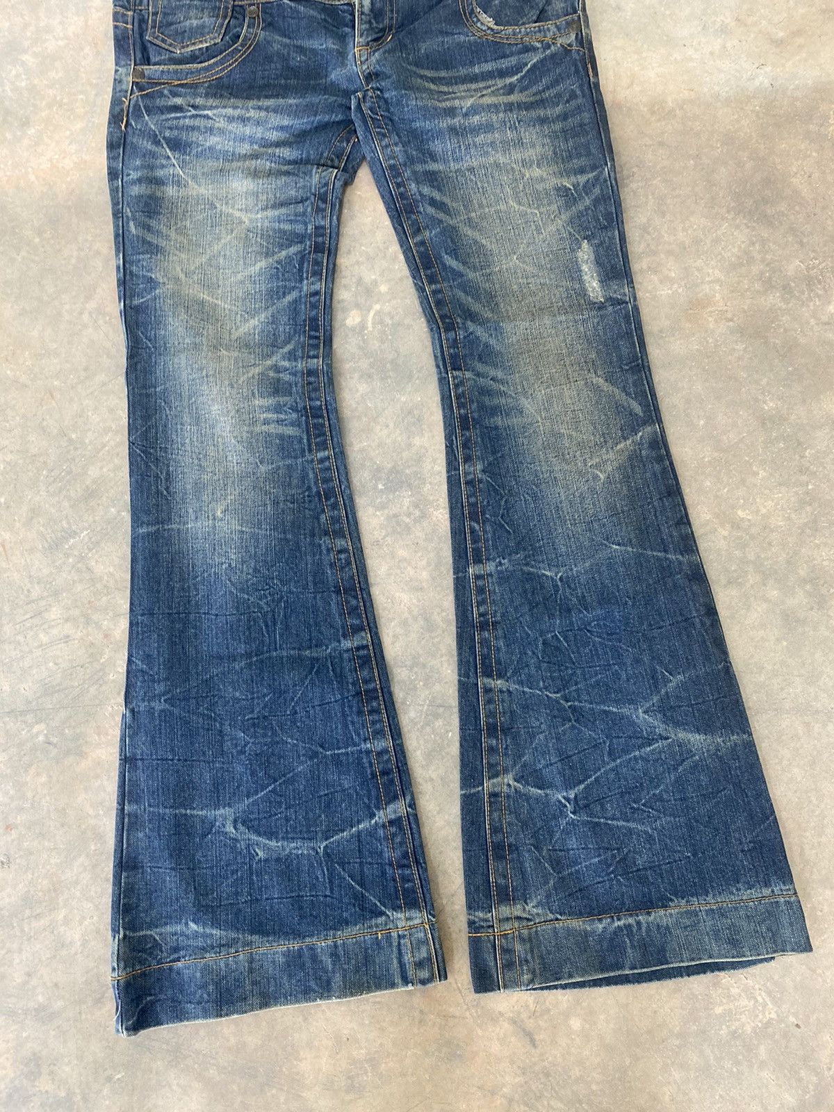 Hysteric Glamour × Japanese Brand × Le Grande Bleu (L.G.B.) Sick☠️ Jesse Logan Flare Jeans Rare 90s Size US 35 - 2 Thumbnail