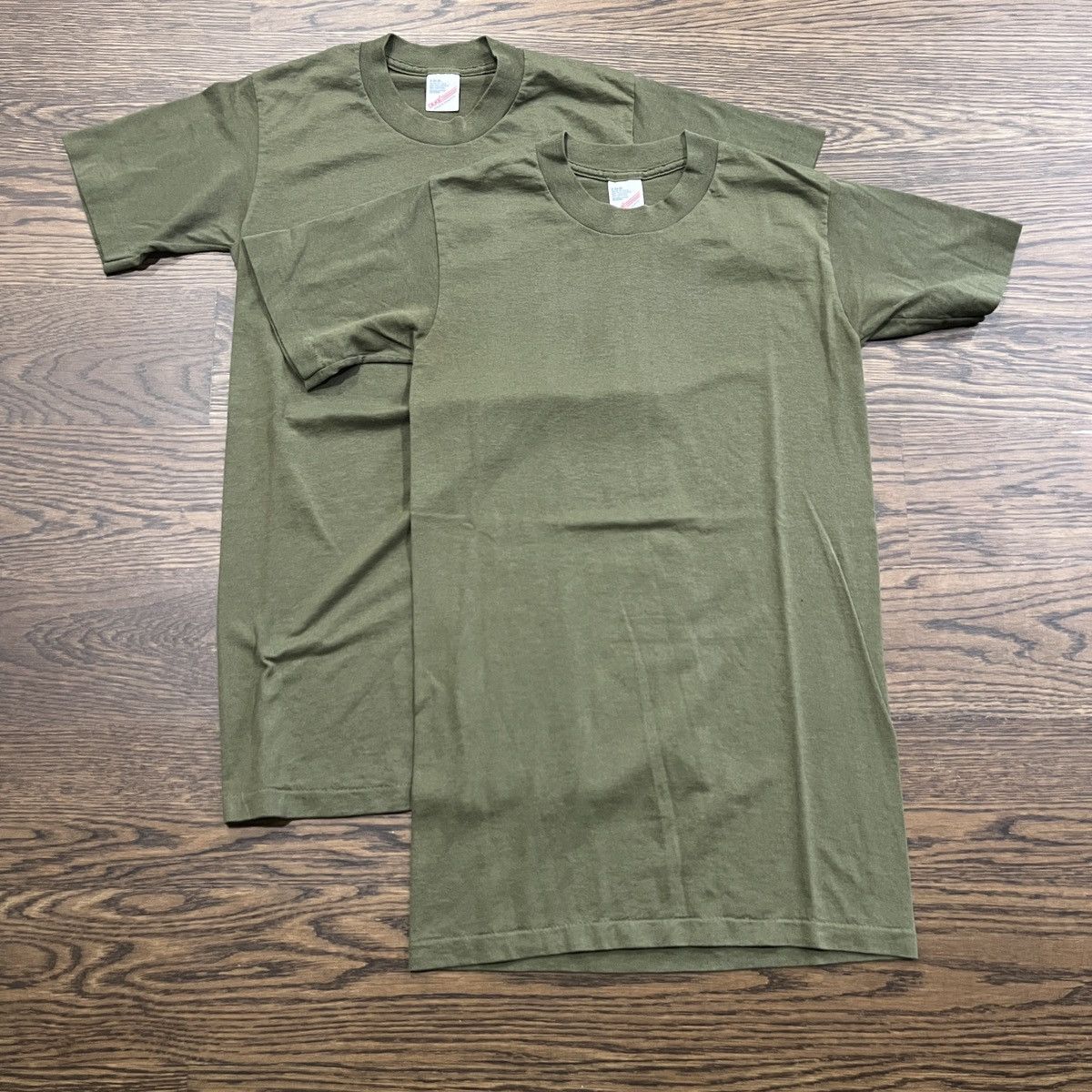 Vintage Vintage Duke Athletic single stitch blank shirt Size US S / EU 44-46 / 1 - 1 Thumbnail