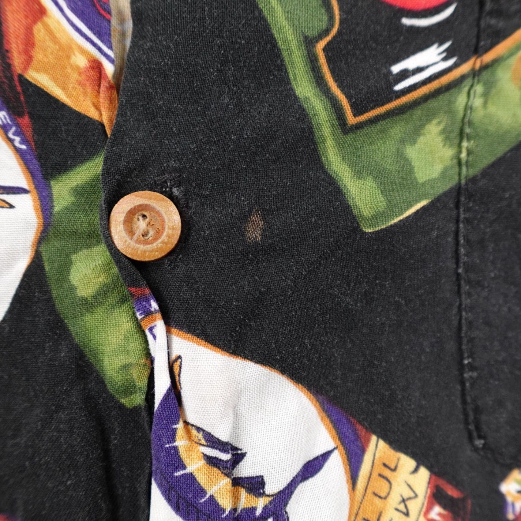 Paradise Found VINTAGE Paradise Found Hawaiian Shirt Mens Large Beer Bottle Aloha Camp Beach, Button-Up, Short Sleeve, Graphic Print, Black Size US L / EU 52-54 / 3 - 4 Thumbnail