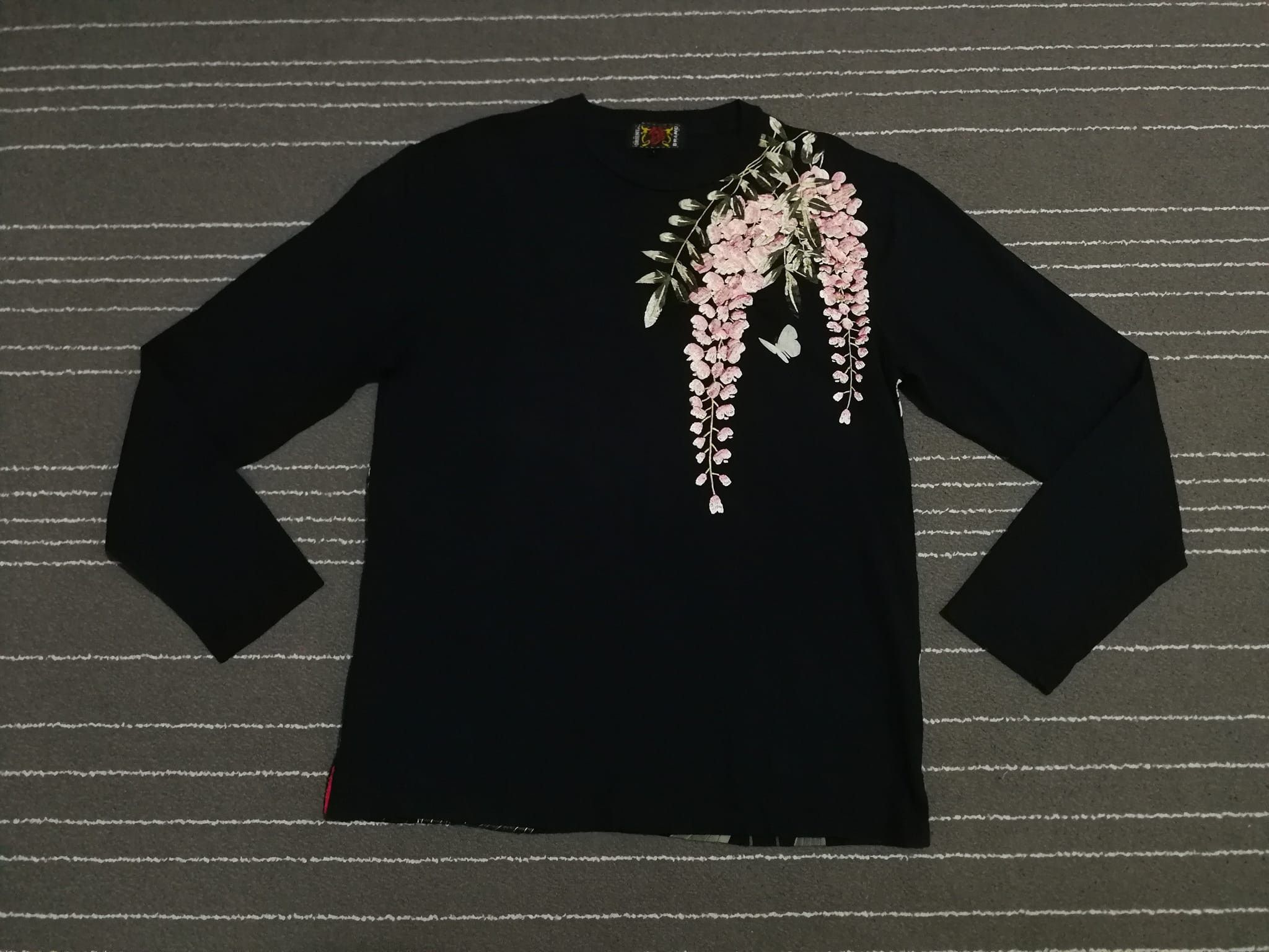 image of Oriental Brand Embroidery M in Black, Men's (Size Medium)