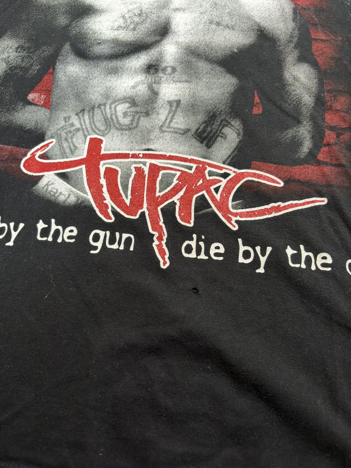 Vintage 2 pac rare vintage T-shirt 90s y2k distressed stained rare Size US L / EU 52-54 / 3 - 3 Thumbnail