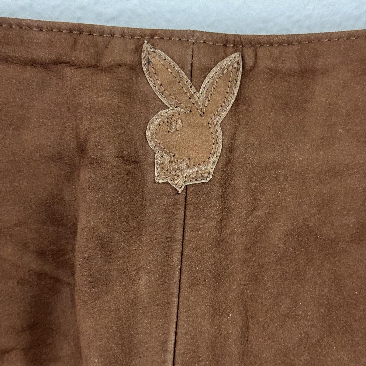 Playboy PLAYBOY Vintage Y2K 90s Brown Suede Bunny Bikercore Pant Size 26" / US 2 / IT 38 - 10 Thumbnail