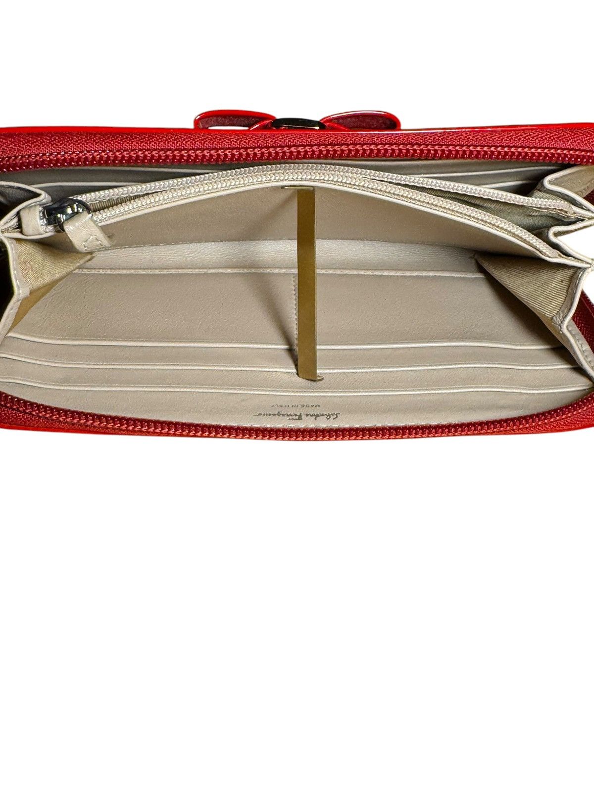 Salvatore Ferragamo Salvatore Ferragamo Ginny Red with Bow new condition Size ONE SIZE - 11 Thumbnail