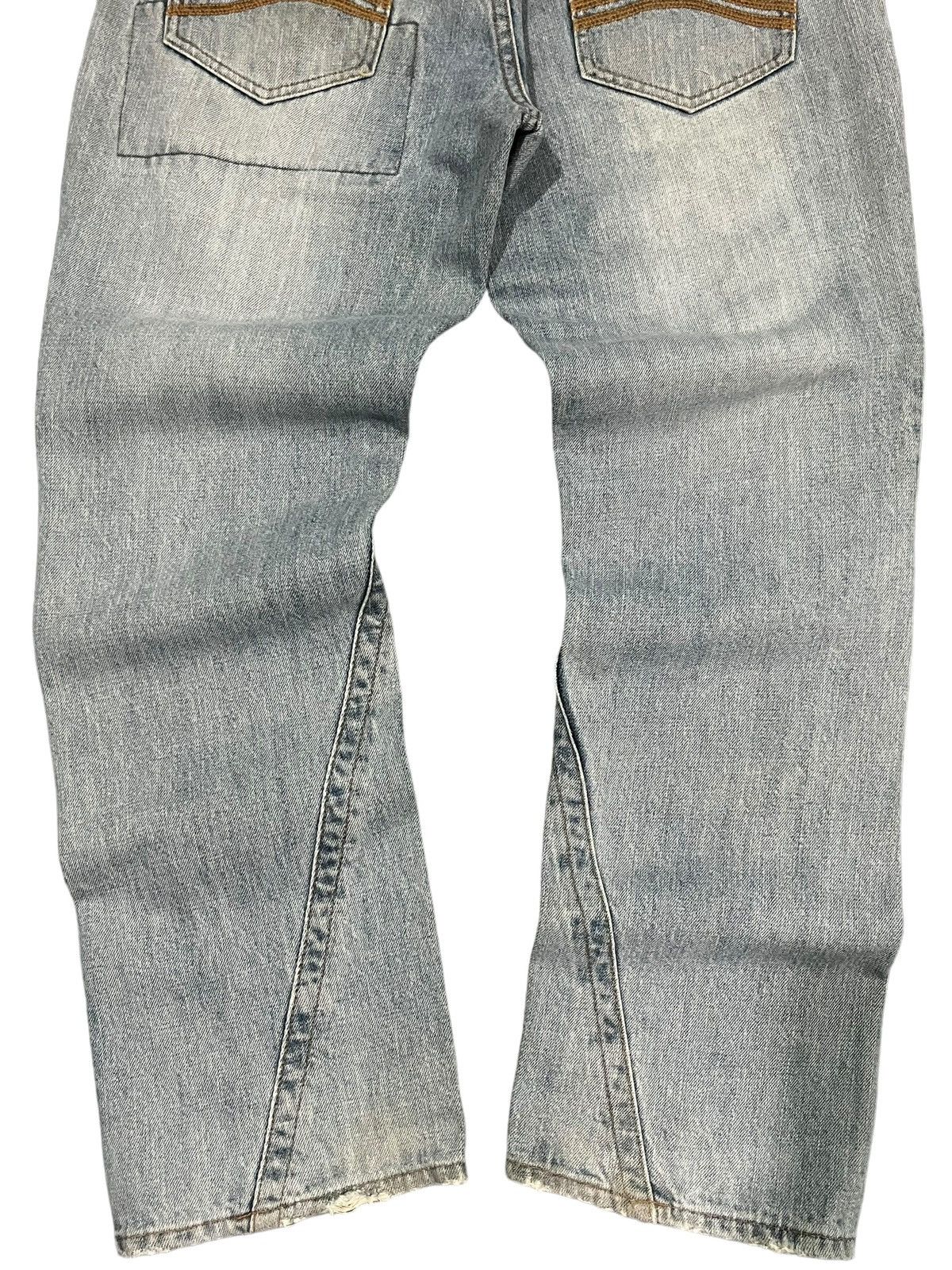 Vans × Vintage Vintage Y2K Vans Trashed Light Blue Classic Fit Jeans Size US 32 / EU 48 - 7 Thumbnail