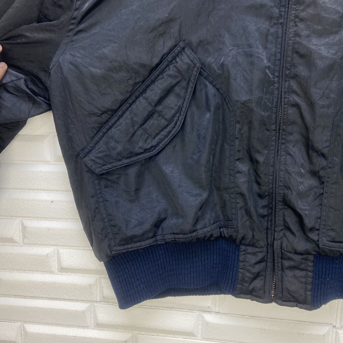 Vintage Vintage U.S.S Midway CV 12 Bomber Flight Jacket Size US M / EU 48-50 / 2 - 5 Thumbnail
