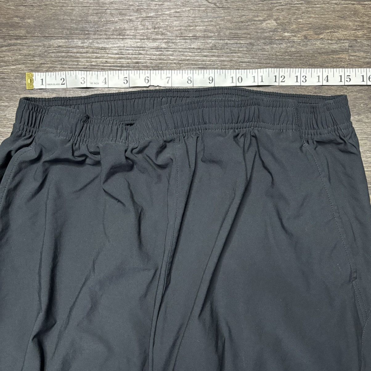 Nike Nike black track pants swoosh XL Size US 32 / EU 48 - 2 Thumbnail