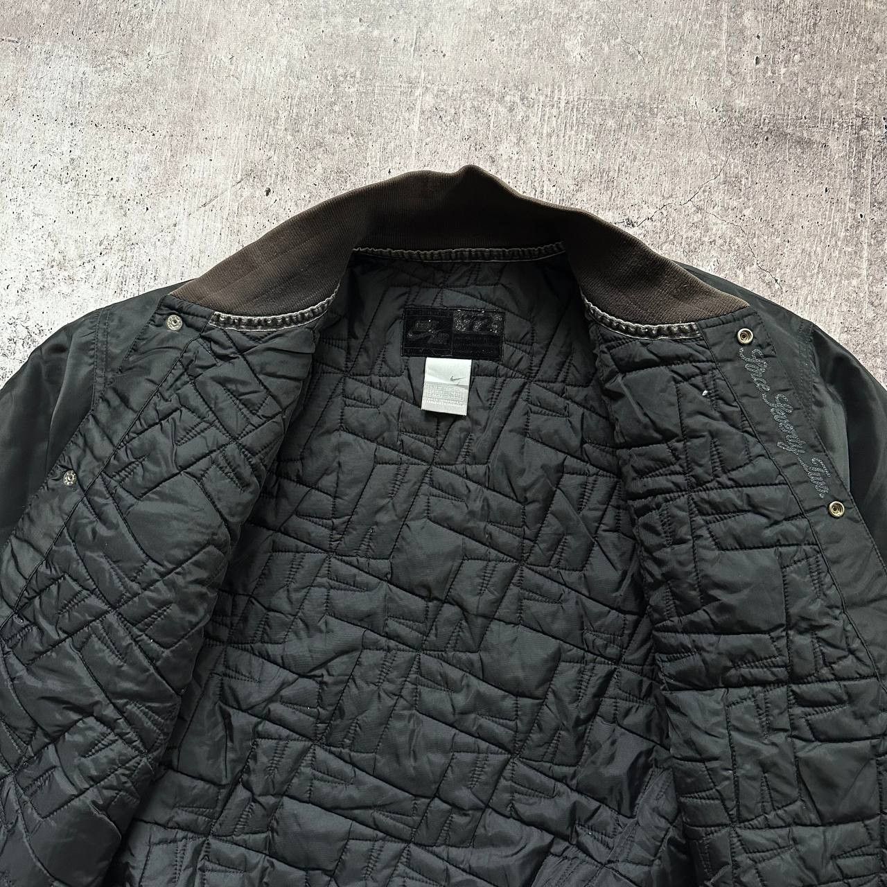 Nike Nike y2k Vintage Big Logo Nylon Boxy Bomber Light Jacket Size US M / EU 48-50 / 2 - 5 Thumbnail