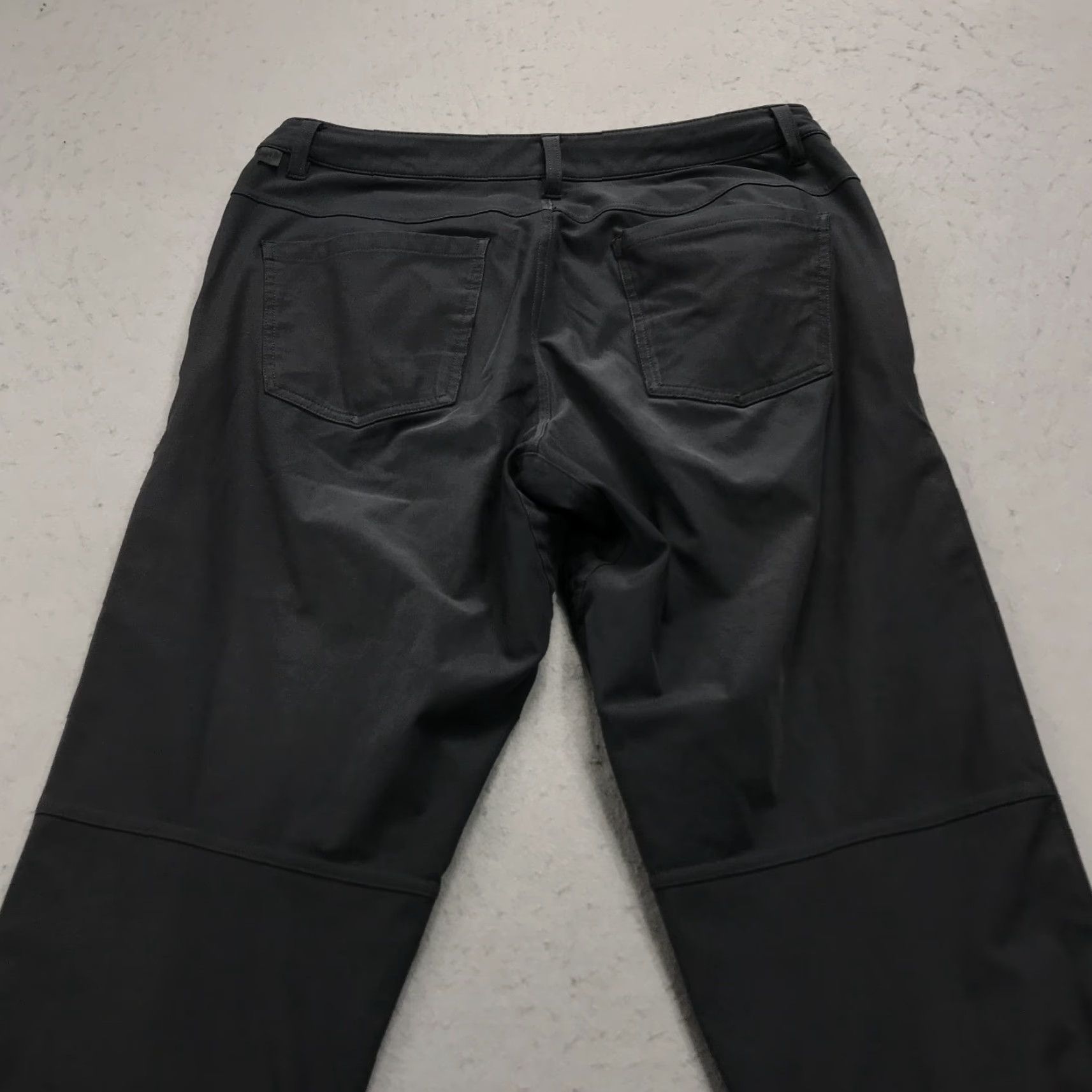 Lululemon Lululemon Pants Mens 32x29 Chino Comfortable Stretch 5-Pocket Logo Classic Casual Gray Warpstreme Size US 32 / EU 48 - 7 Thumbnail