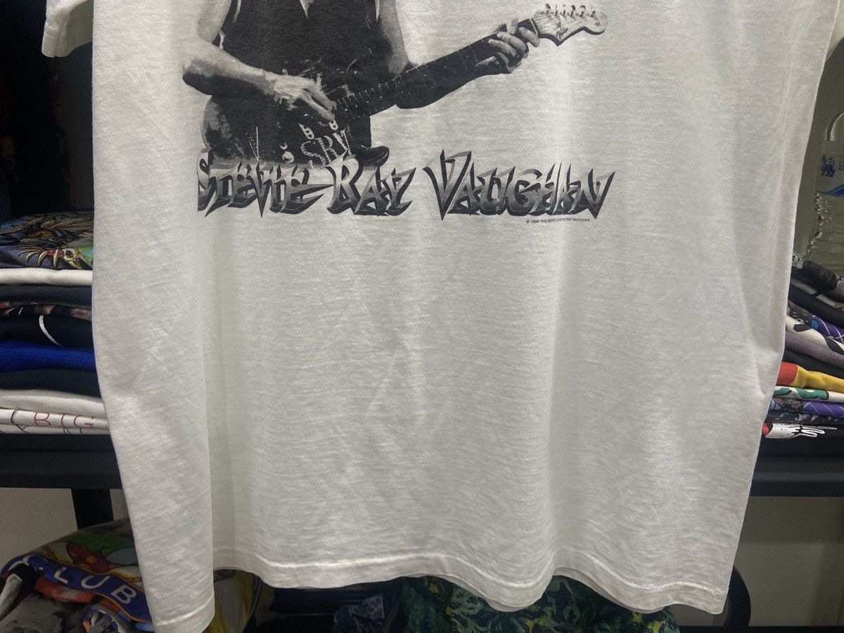 Band Tees Vintage 1998s SRV Stevie Ray Vaughan Tour Rock TShirt Size US XL / EU 56 / 4 - 3 Thumbnail