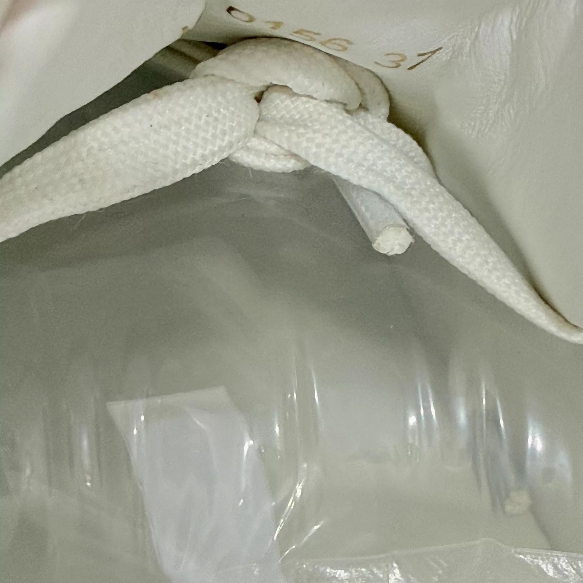 Louis Vuitton LV kitten illustration white sneakers size 37 mint Size US 6.5 / IT 36.5 - 7 Thumbnail