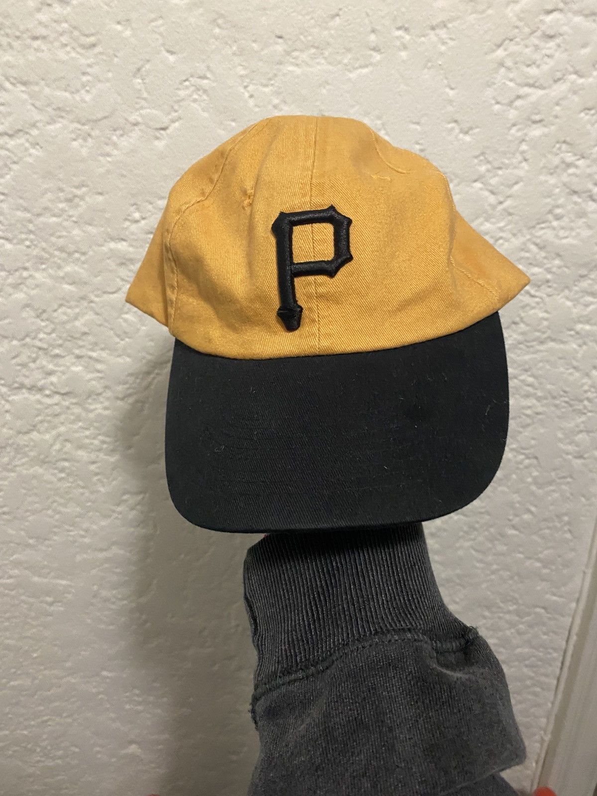 Vintage Vintage cap Size ONE SIZE - 1 Thumbnail