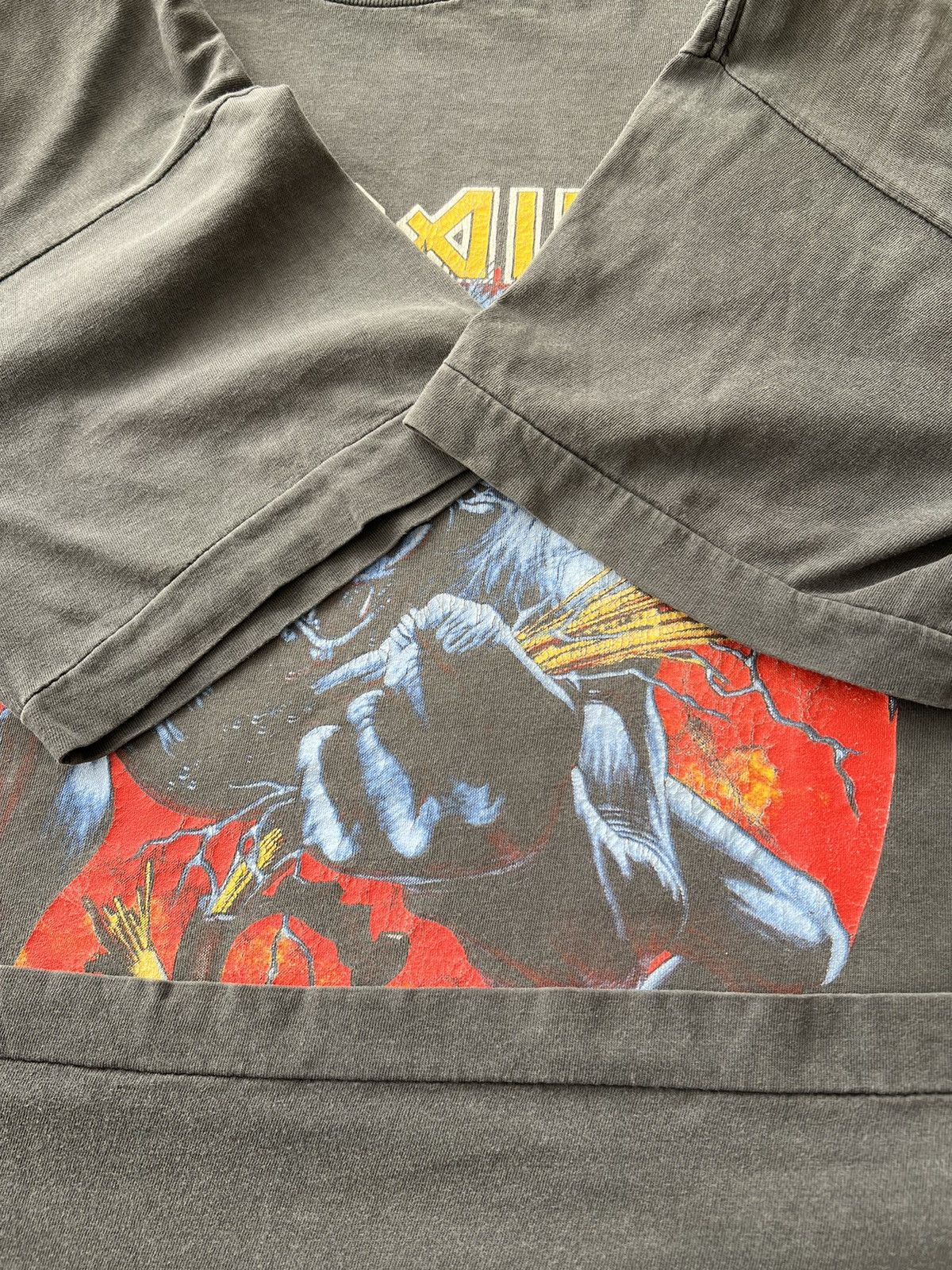 Band Tees Vintage 1993 Iron Maiden A Real Live One Faded Black T-shirt Size US XL / EU 56 / 4 - 6 Thumbnail