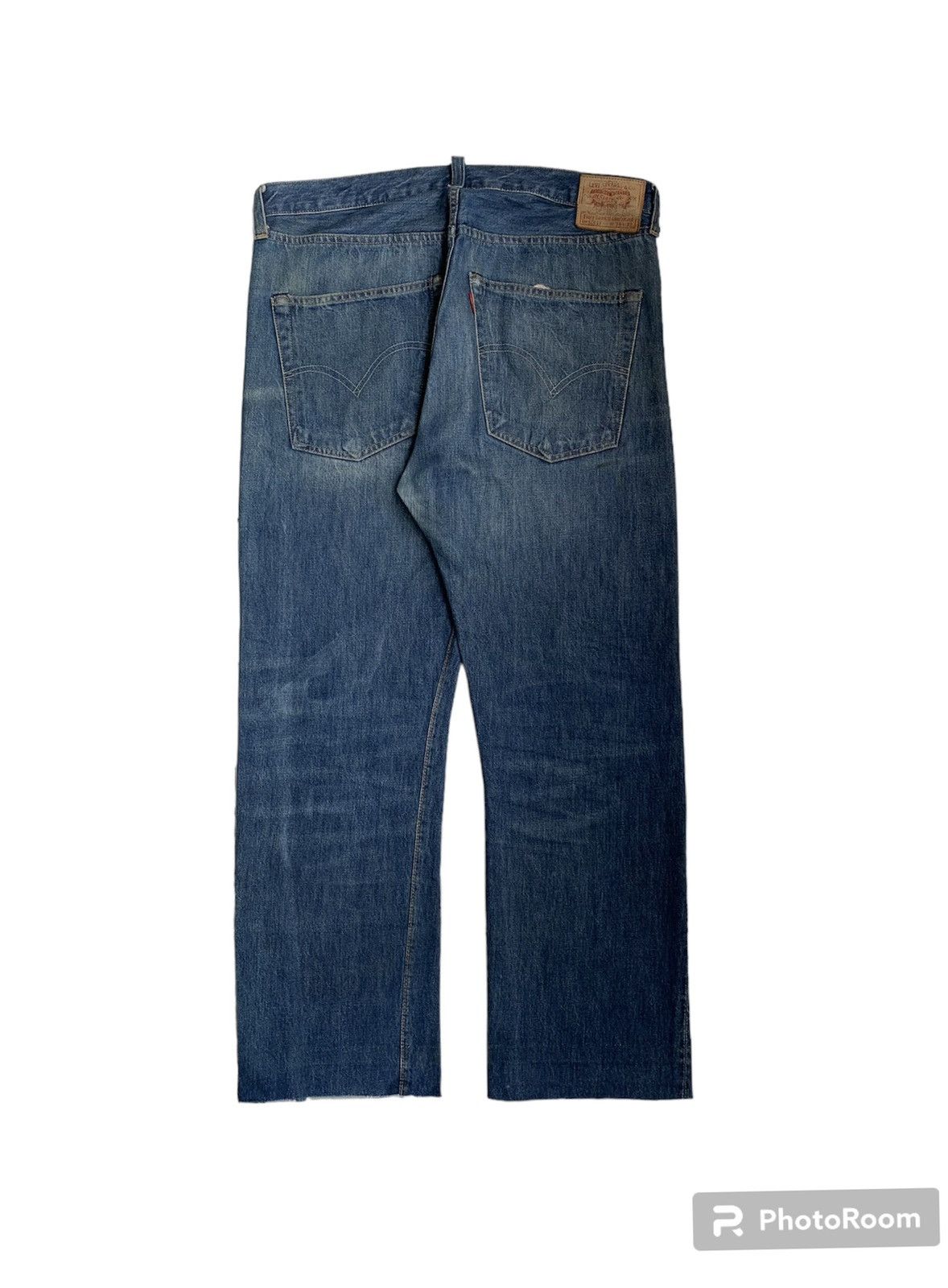 image of Levis x Levis Vintage Clothing Levi’S Vintage Clothing 501Xx 1947 Slide Machine in Denim (Size 34)