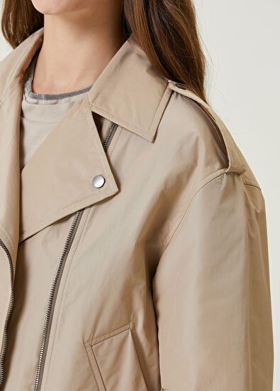 Brunello Cucinelli o1y0725 Biker Jacket in Beige Size XS / US 0-2 / IT 36-38 - 2 Thumbnail