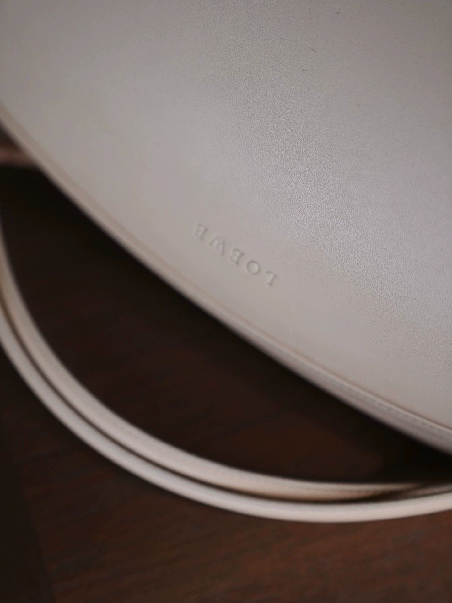 Loewe Loewe Vintage Cream Museum UFO Handbag Women's Size ONE SIZE - 2 Thumbnail