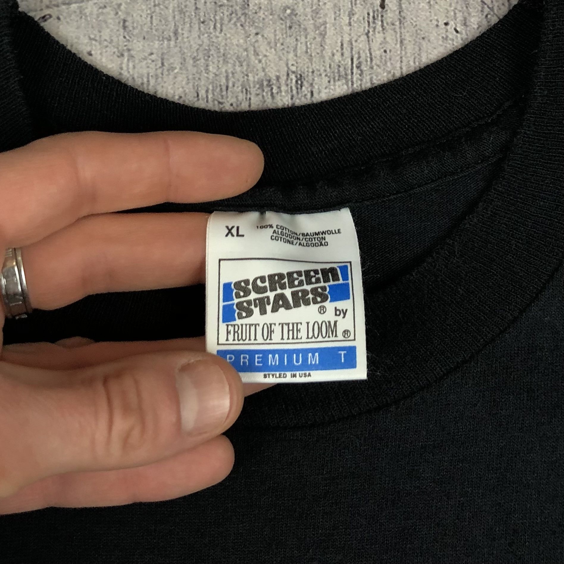 Band Tees 1995 MOBY Everything Is Wrong Single Stitch Vintage Tee Size US XL / EU 56 / 4 - 6 Thumbnail