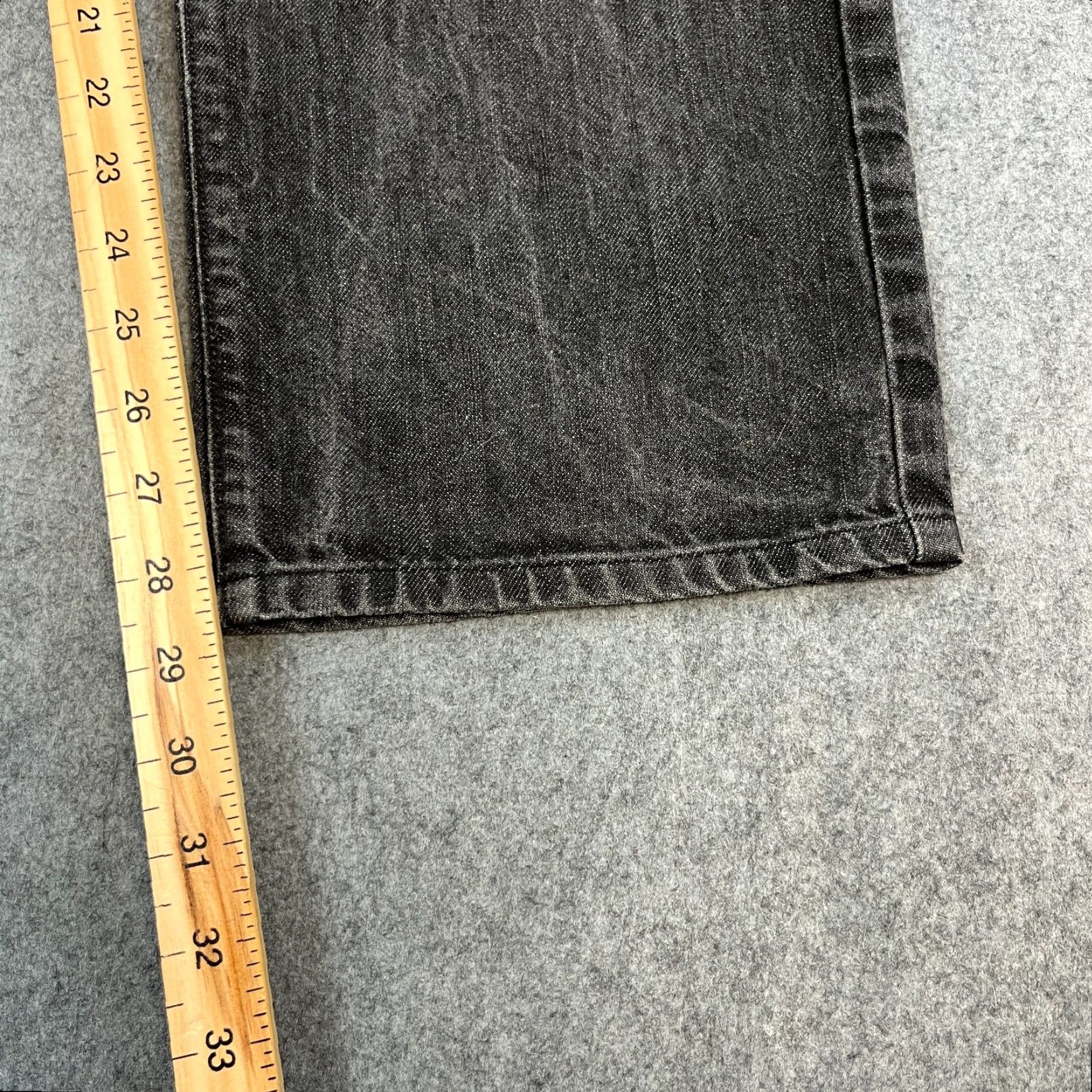 Hugo Boss HUGO BOSS Jeans Relaxed Straight 36 Mens Denim 5-Pocket Cotton Dark Black Grey Faded 100% Cotton Regular Size 36 Boys? Size US 36 / EU 52 - 4 Thumbnail