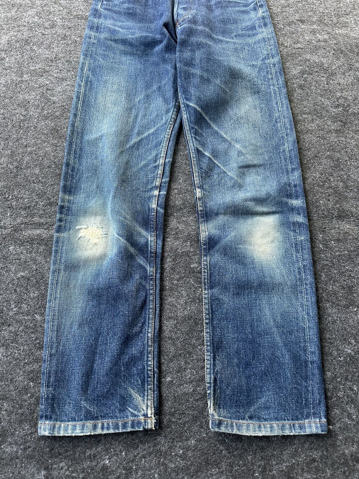 A.P.C. Vintage APC Selvedge Distressed Denim Waist 26 D379 Size US 26 / EU 42 - 2 Thumbnail
