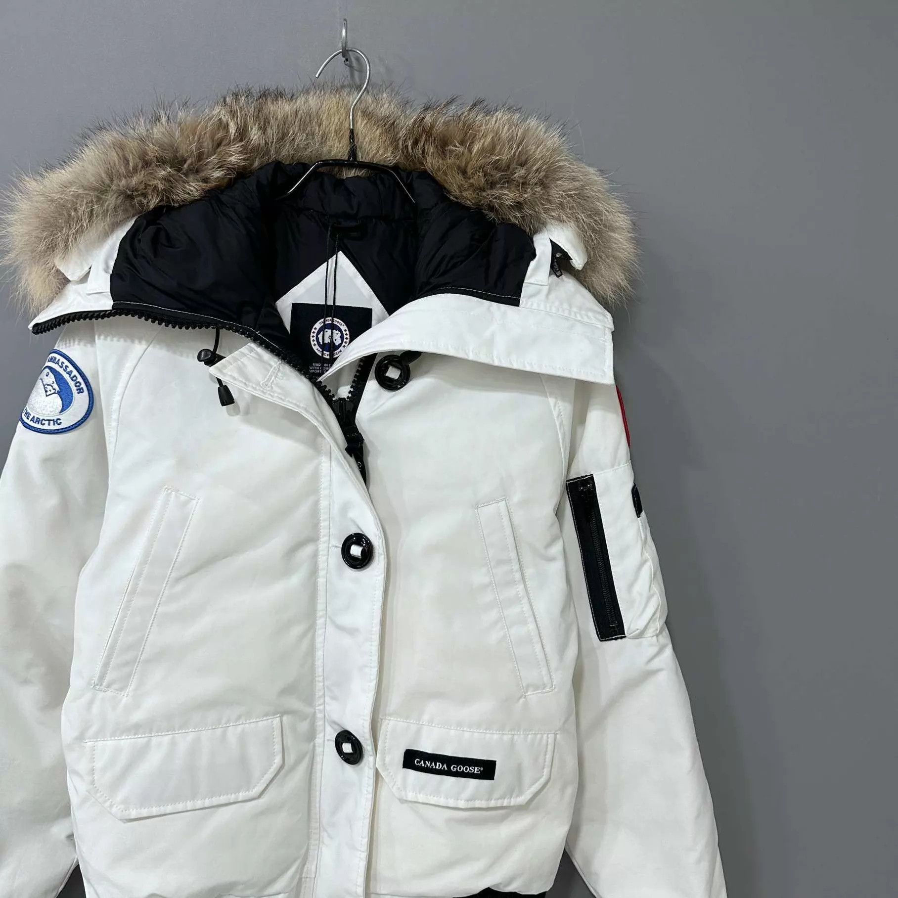 Canada Goose Canada Goose white pilot fur collar down jacket S Size US S / EU 44-46 / 1 - 2 Thumbnail