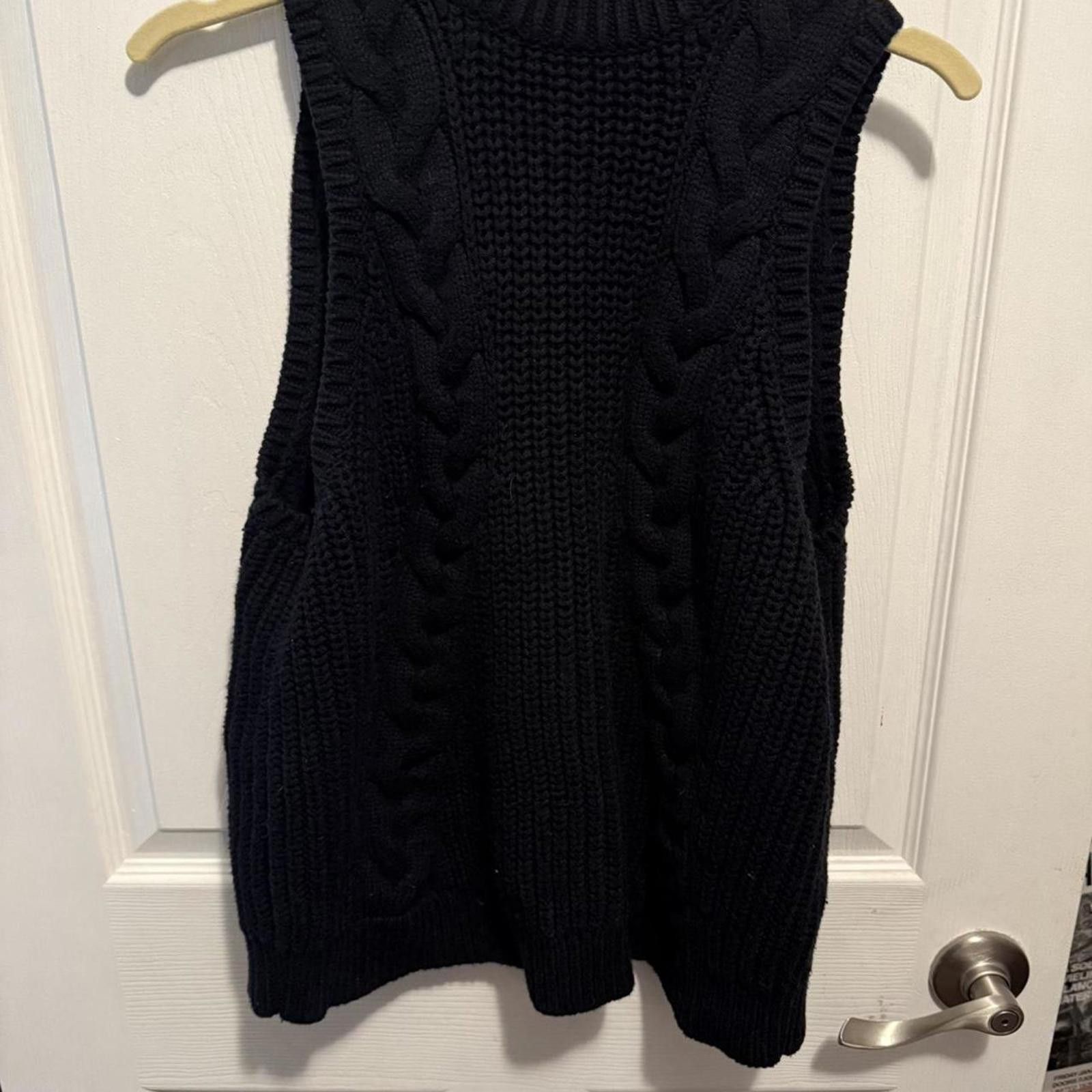 Banana Republic Banana Republic Sweater Tank Top Size L / US 10 / IT 46 - 1 Thumbnail