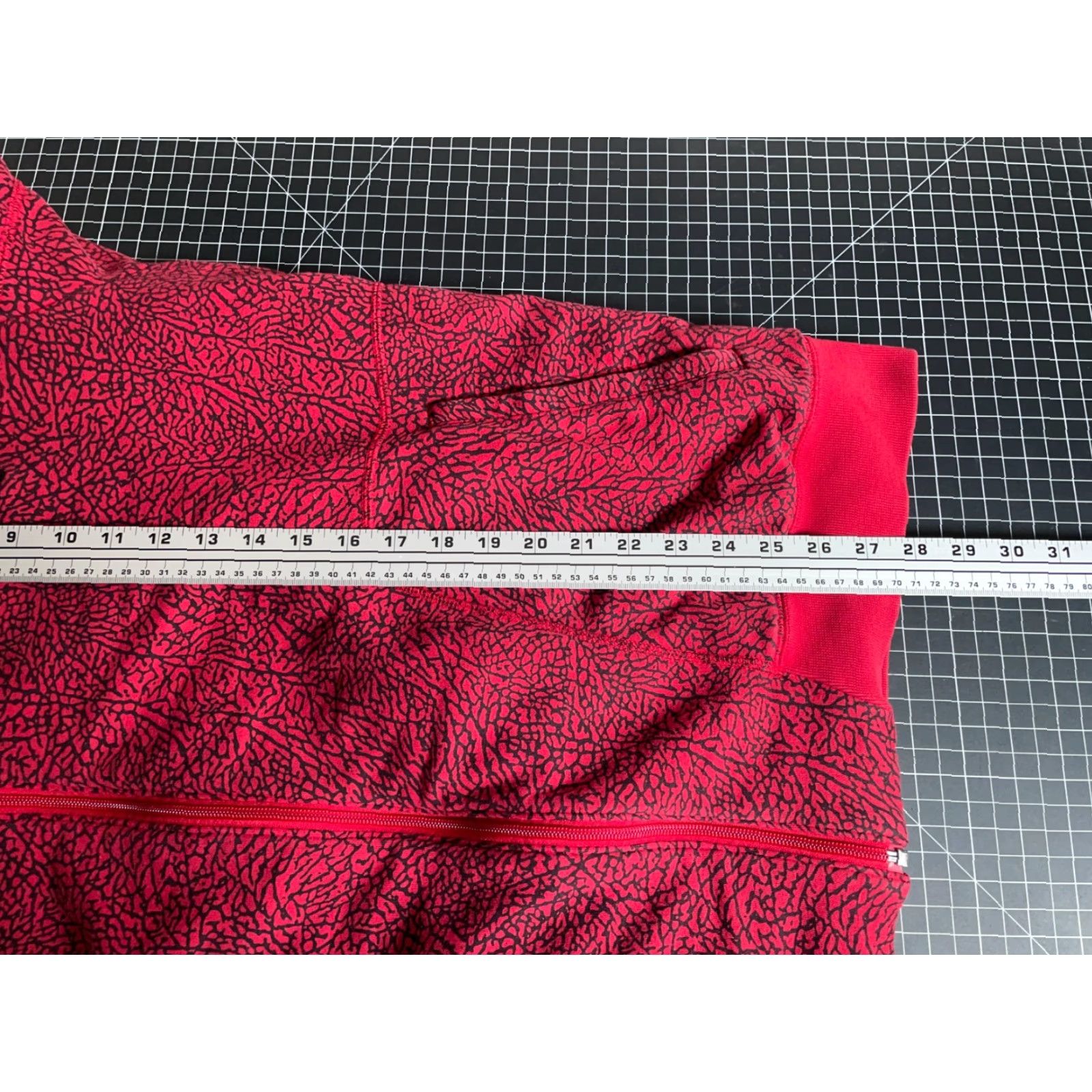 Jordan Brand Jordan Jordan Retro 3 Zip Hoodie Men 2XL Red Cement Elephant Sweatshirt 584059-695 Size US XXL / EU 58 / 5 - 6 Thumbnail