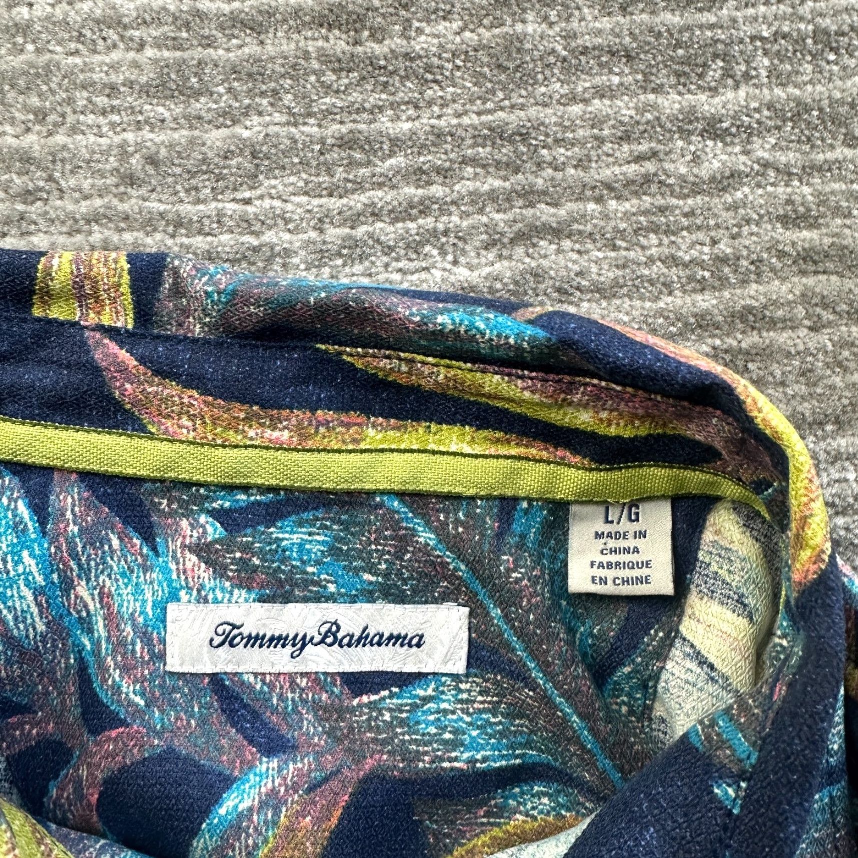 Tommy Bahama Tommy Bahama Shirt Mens Large Blue Floral Camp Button Up Silk Blend Size US L / EU 52-54 / 3 - 6 Thumbnail