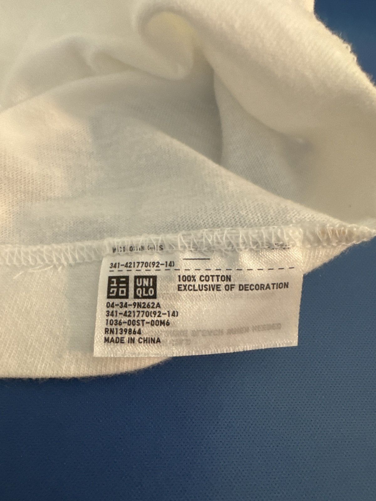 Kaws × Uniqlo Uniqlo/Kaws T-shirt 2019 Size US L / EU 52-54 / 3 - 3 Thumbnail