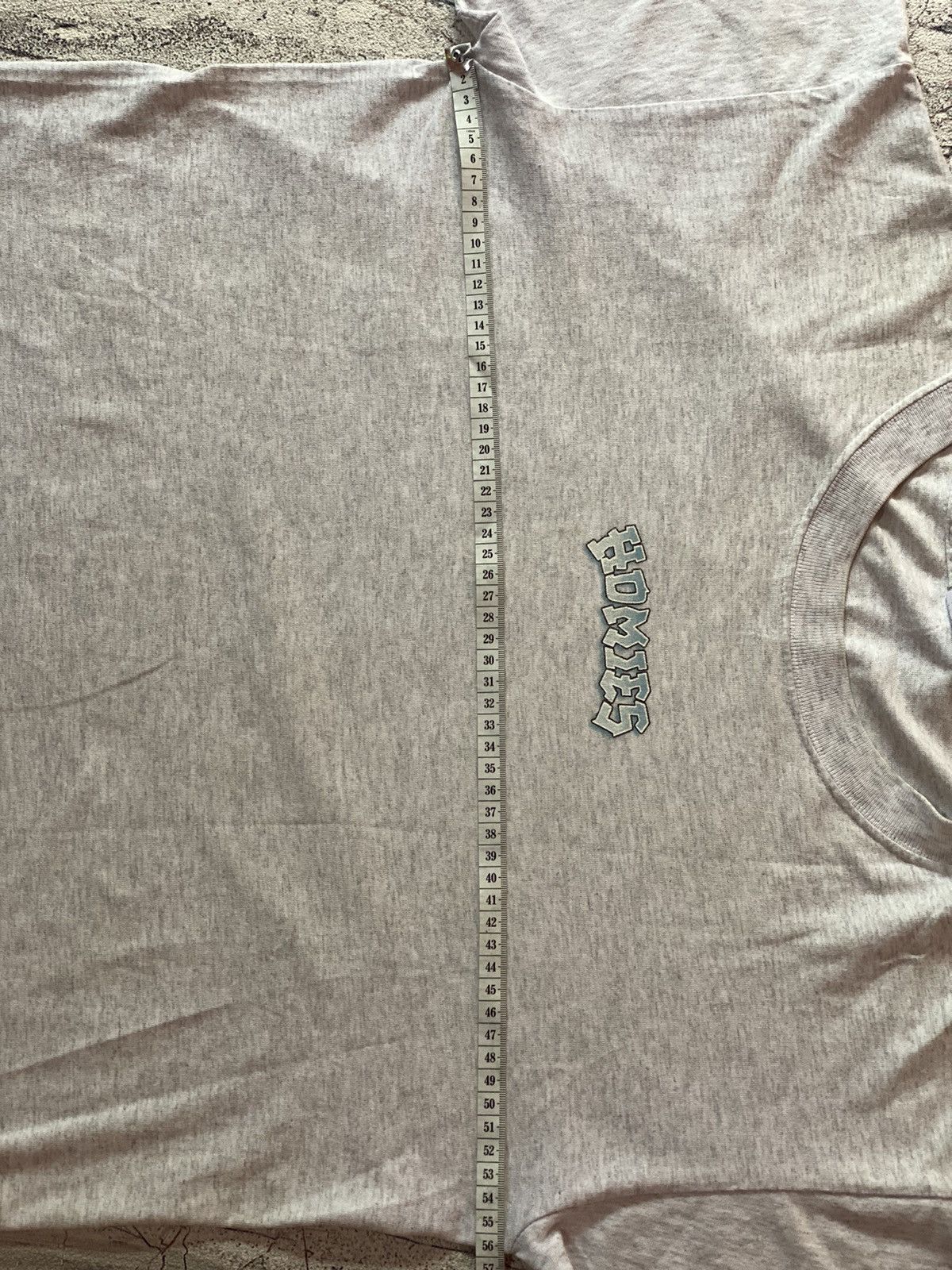 Homies Rare Vintage 00's Y2K Homies Hip-Hop tee Size US L / EU 52-54 / 3 - 5 Thumbnail