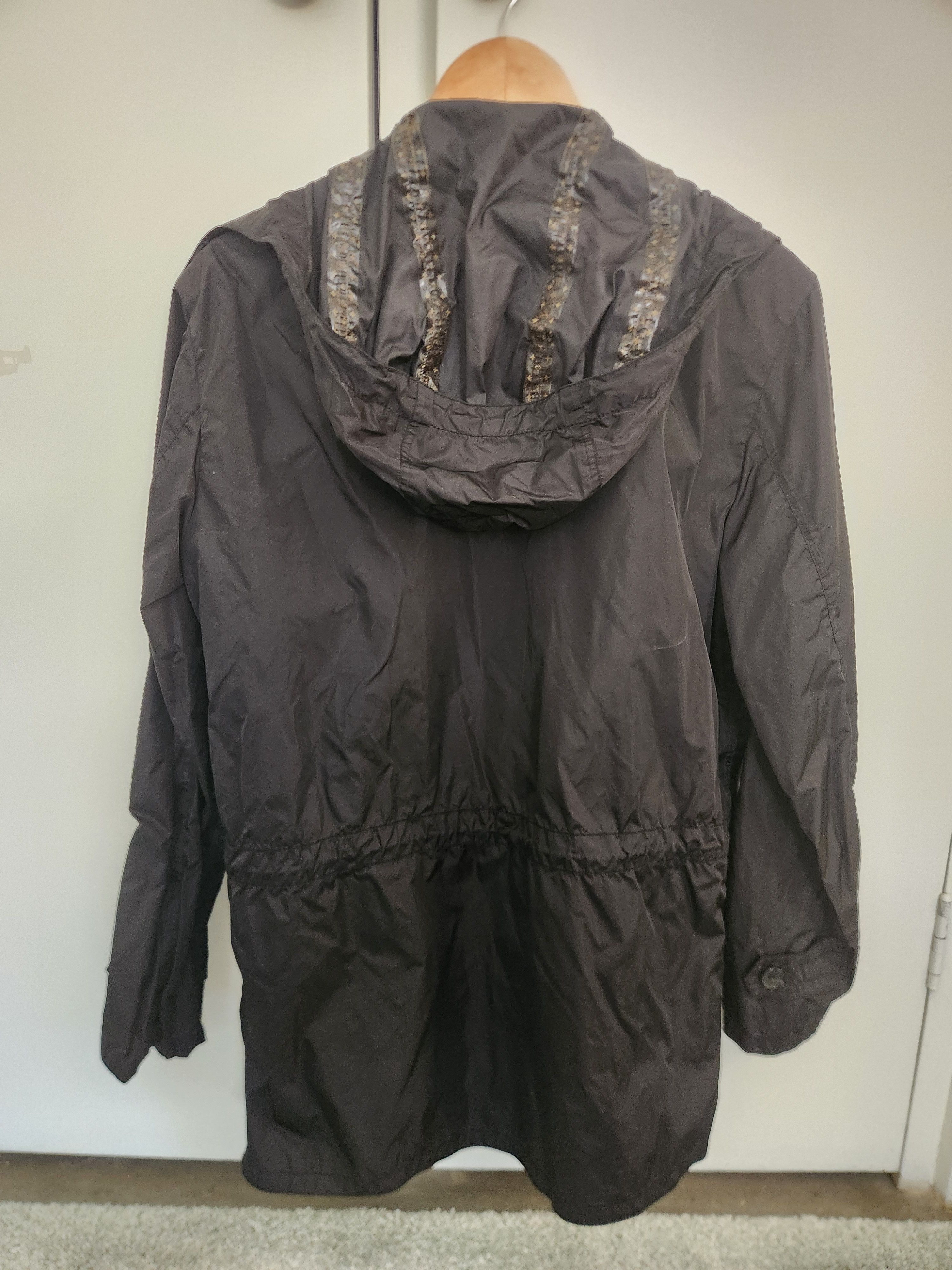 Louis Vuitton LV Black spray light weight vintage jacket monogram Size US S / EU 44-46 / 1 - 5 Thumbnail