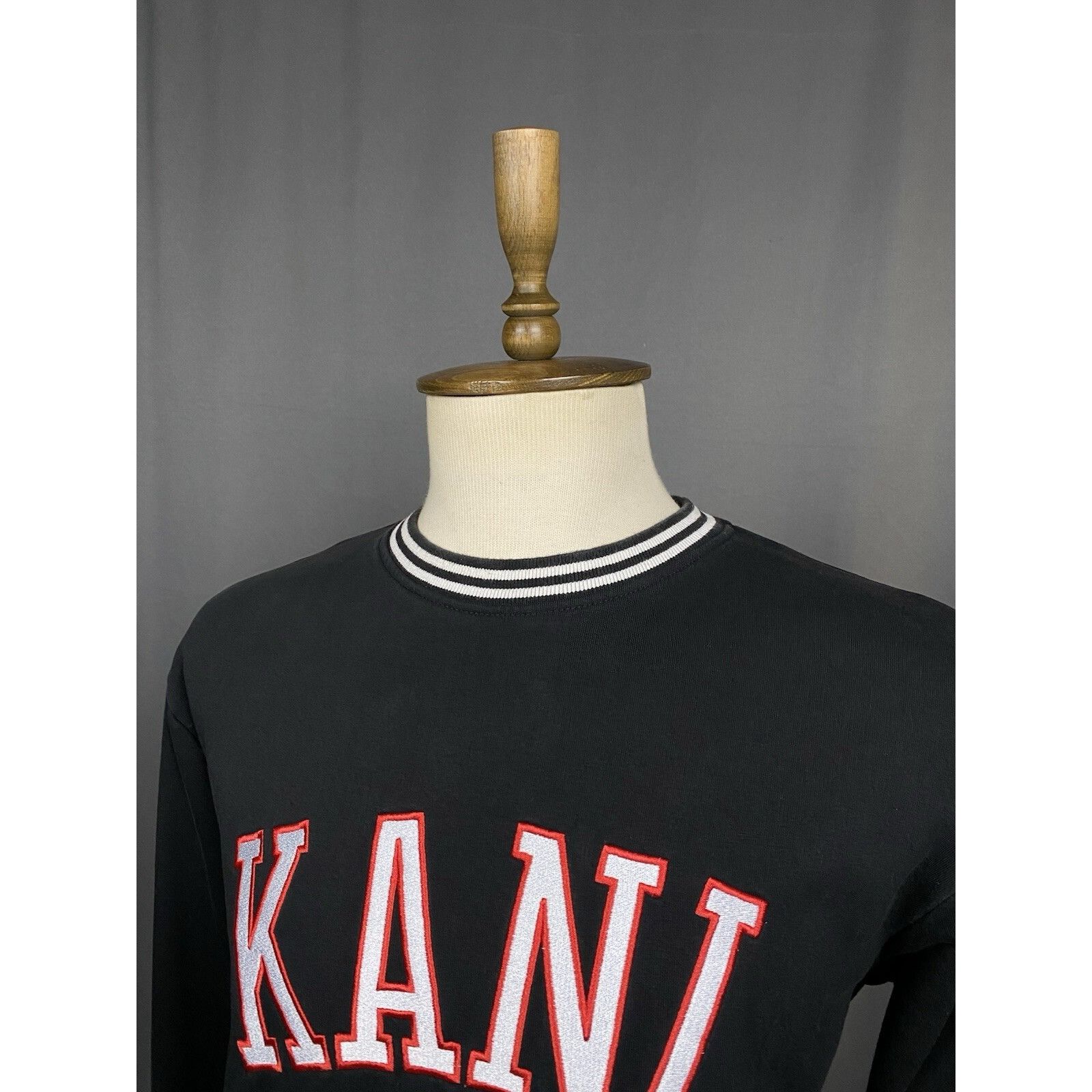 Karl Kani Karl Kani Big Logo Men's Black Crewneck Sweater Size S Size US S / EU 44-46 / 1 - 5 Thumbnail