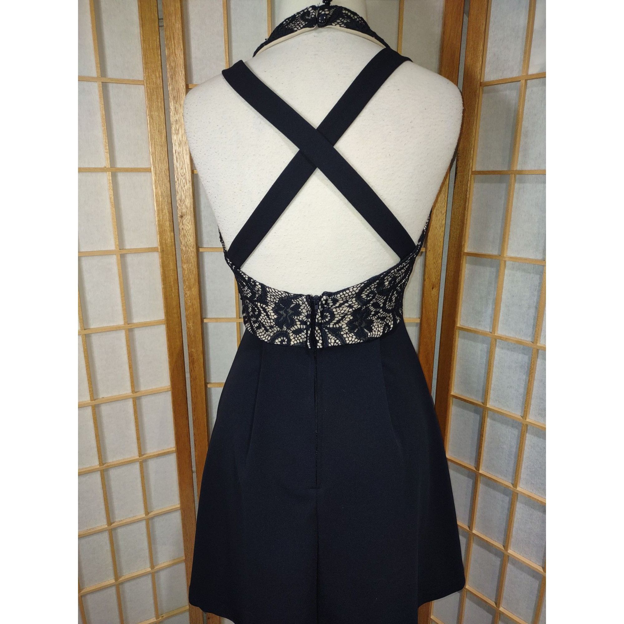 Other TeezeMe Sz 1/2 Lace Halter Dress Size XS / US 0-2 / IT 36-38 - 8 Thumbnail